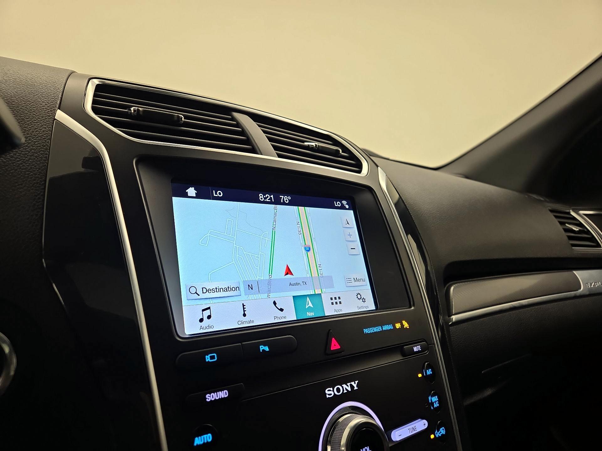 Thumbnail: 2019 Ford Explorer - 14