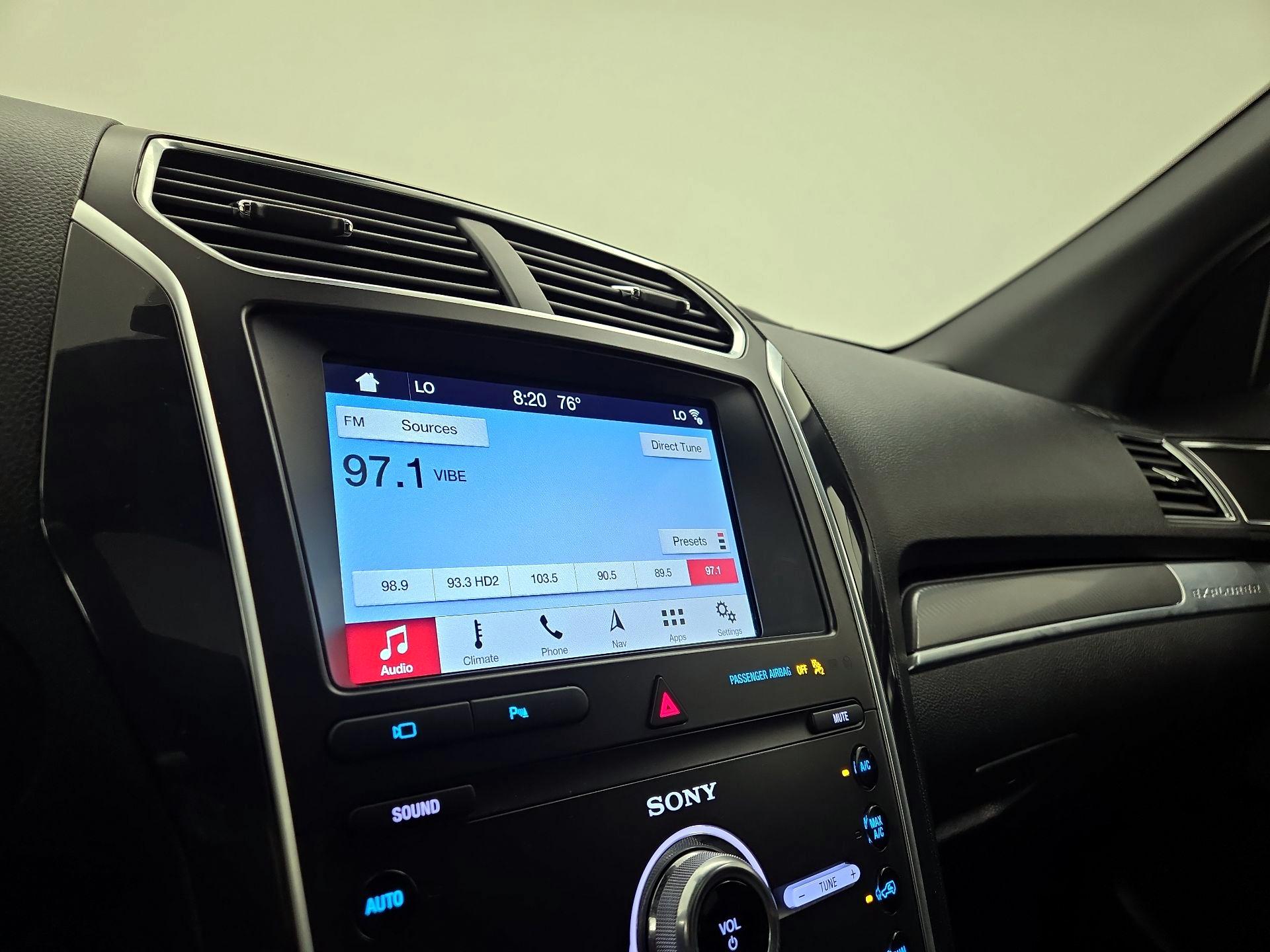 Thumbnail: 2019 Ford Explorer - 16