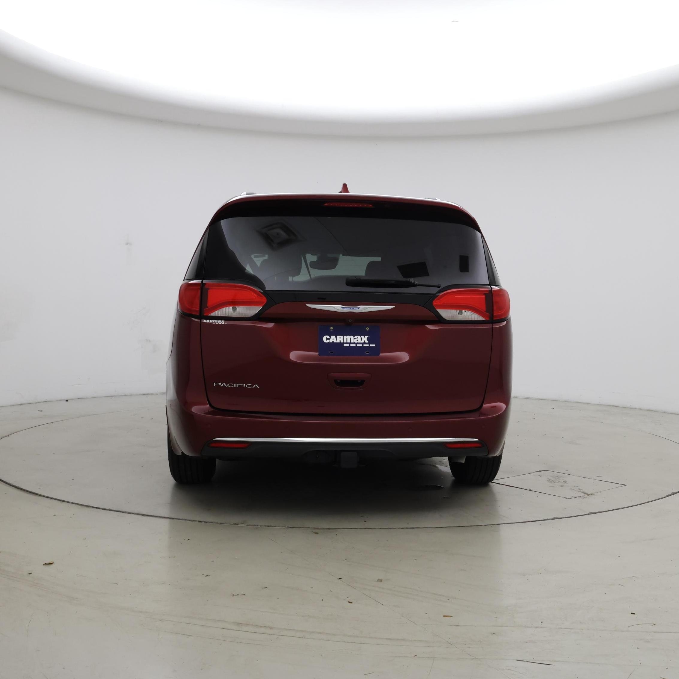 Thumbnail: 2017 Chrysler Pacifica - 6