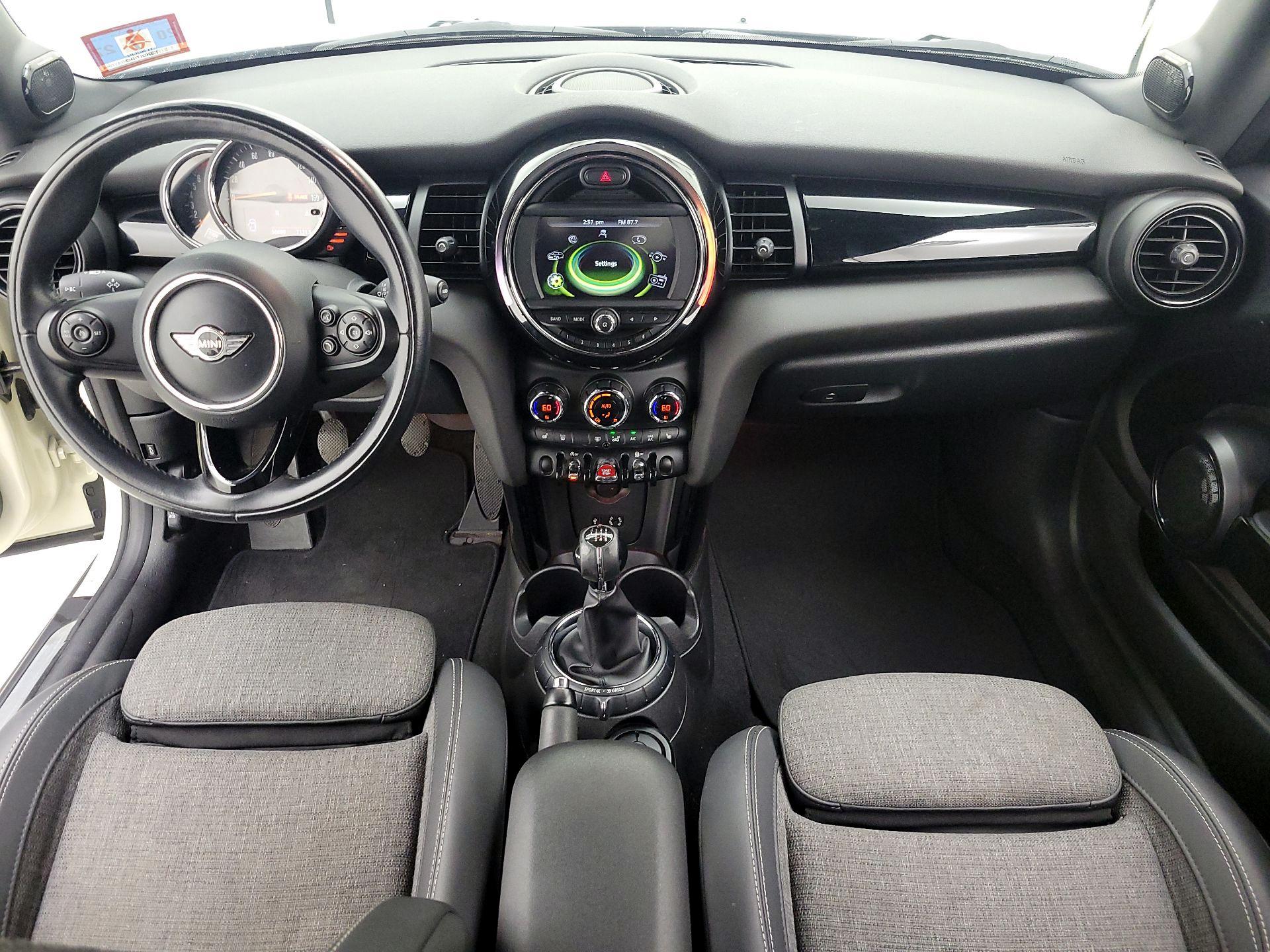 Thumbnail: 2016 MINI Cooper - 9