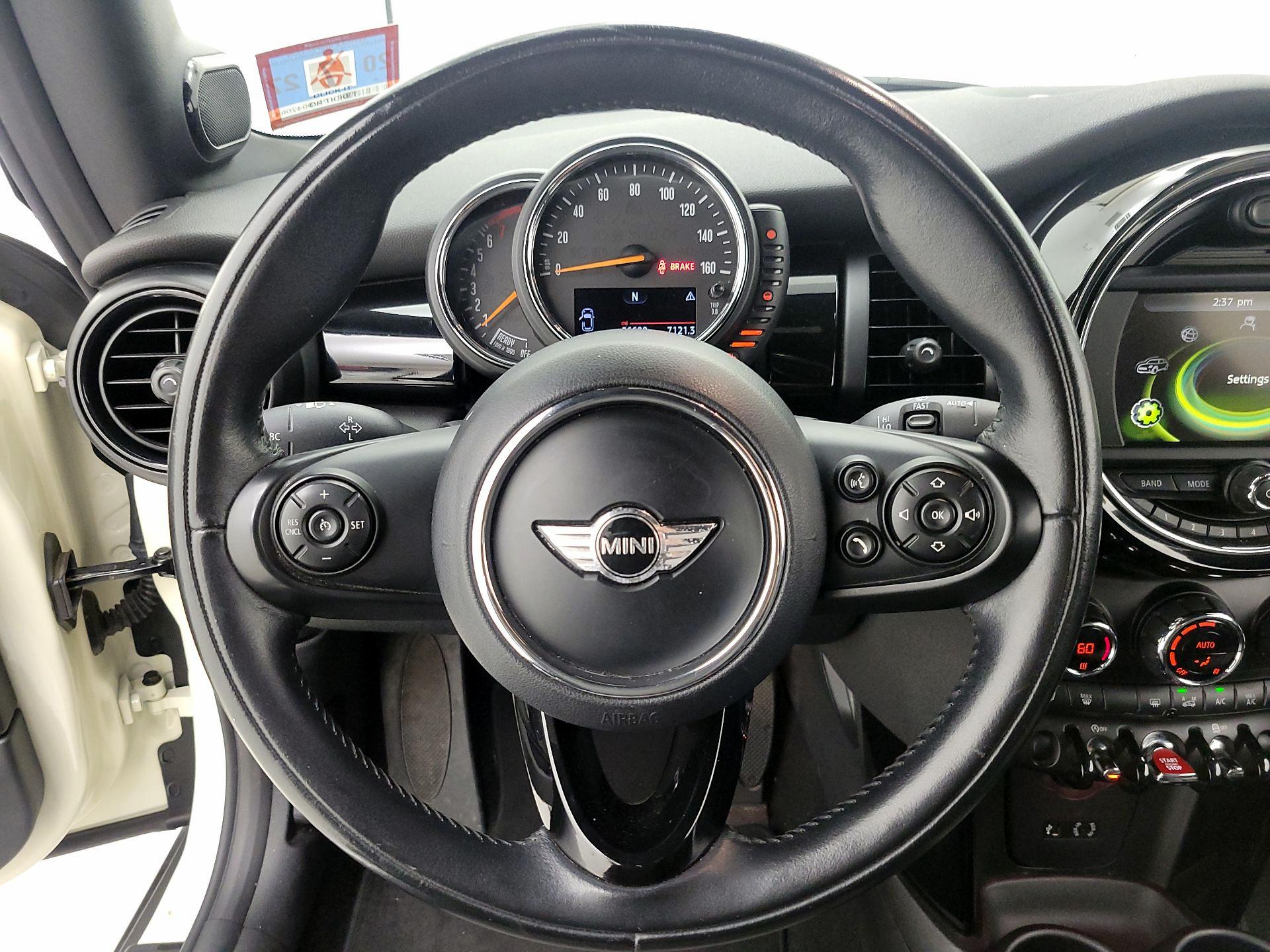 Thumbnail: 2016 MINI Cooper - 10