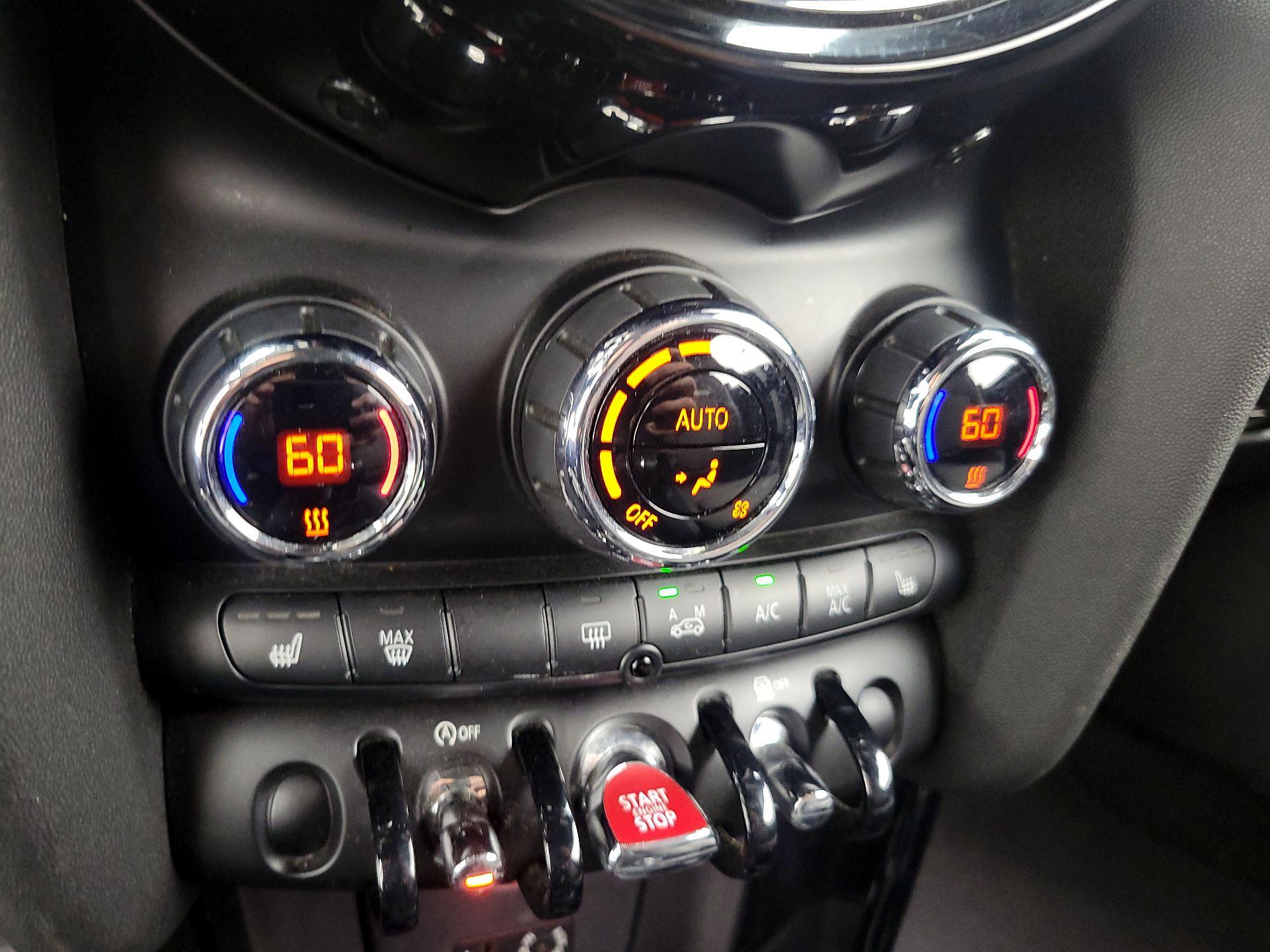 Thumbnail: 2016 MINI Cooper - 15