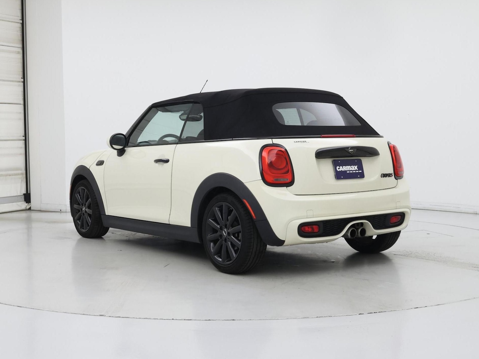 2016 MINI Cooper S - Photo 3