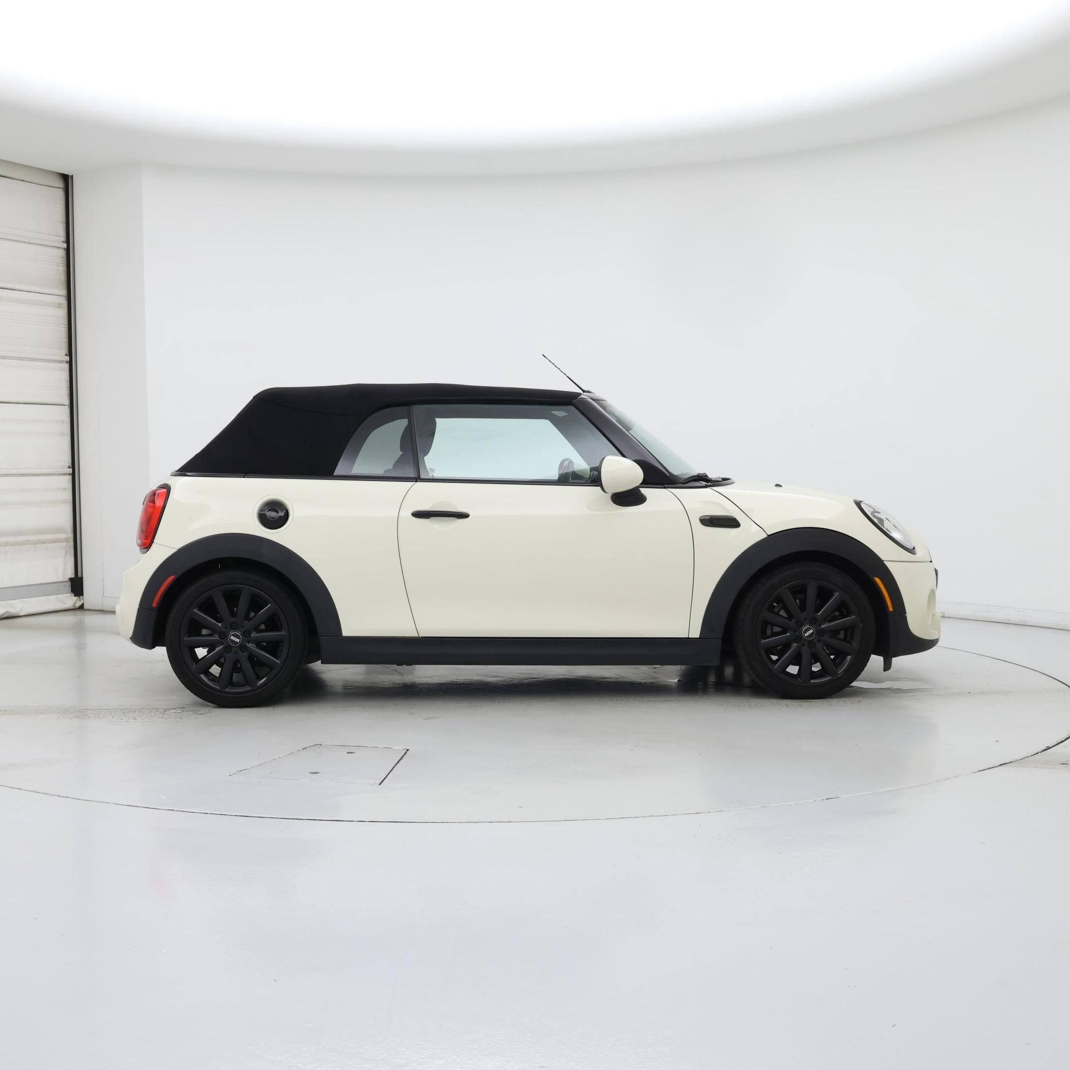 Thumbnail: 2016 MINI Cooper - 7