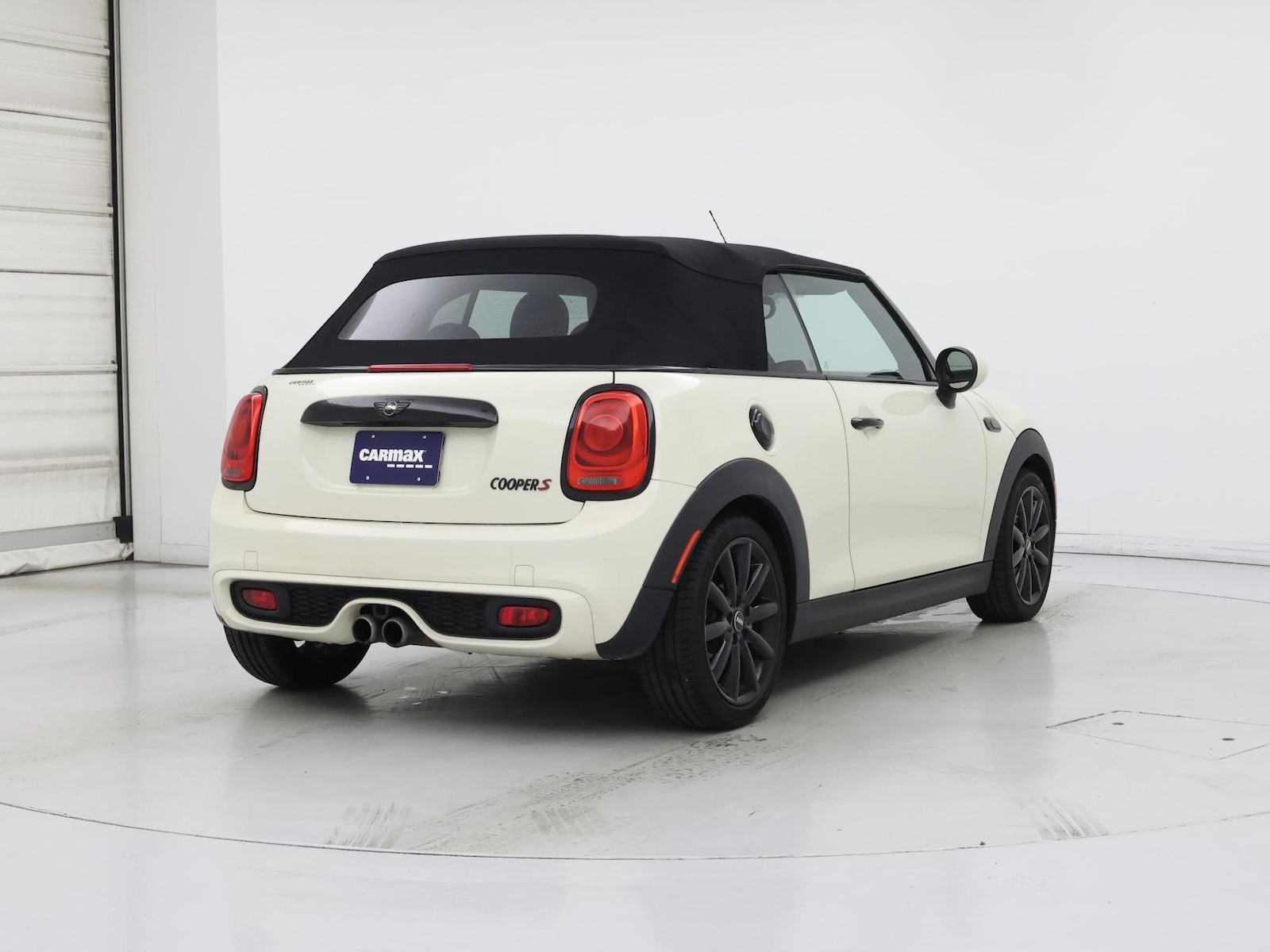 2016 MINI Cooper S - Photo 9