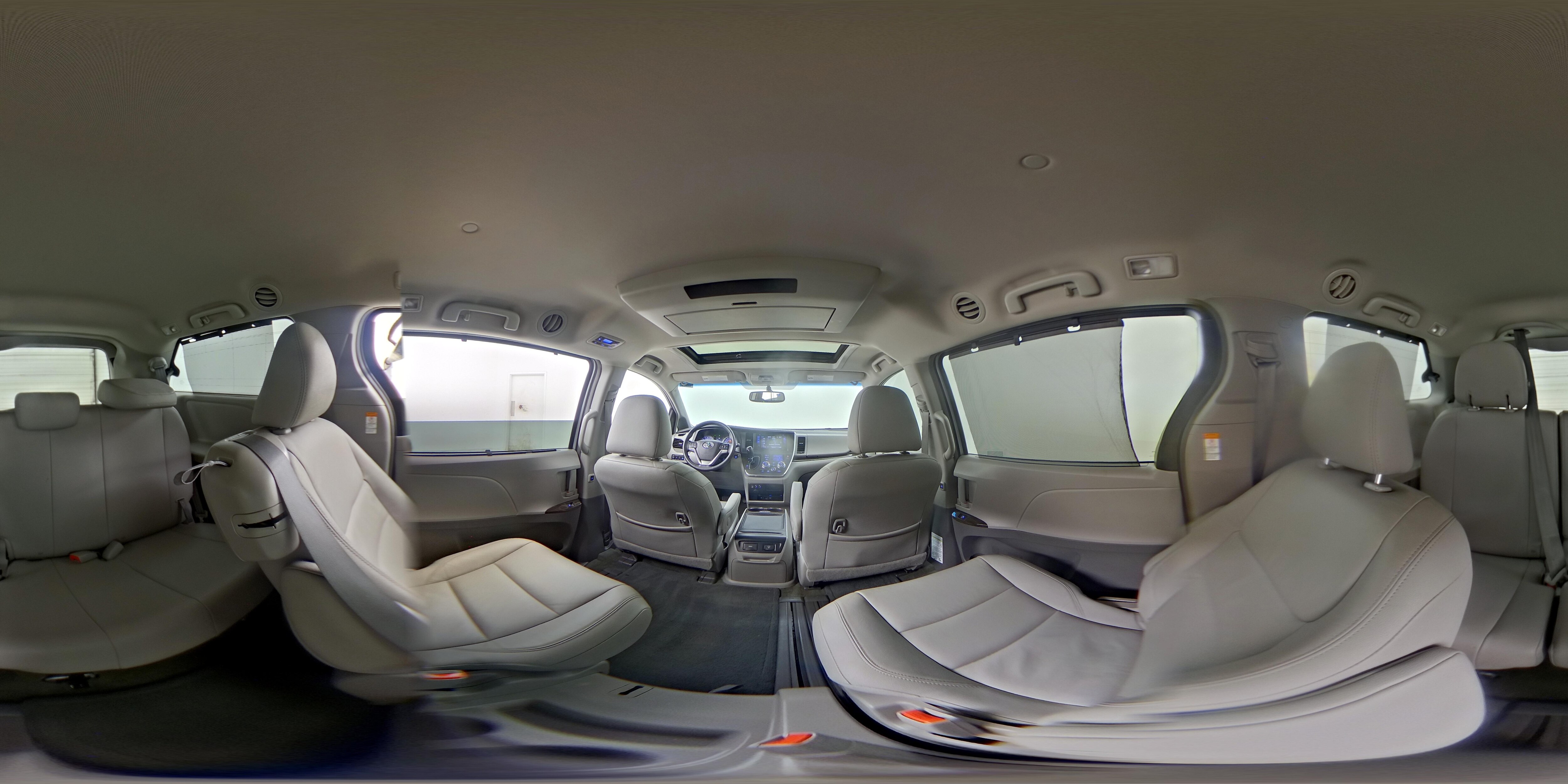 2017 Toyota Sienna XLE Premium - Photo 27