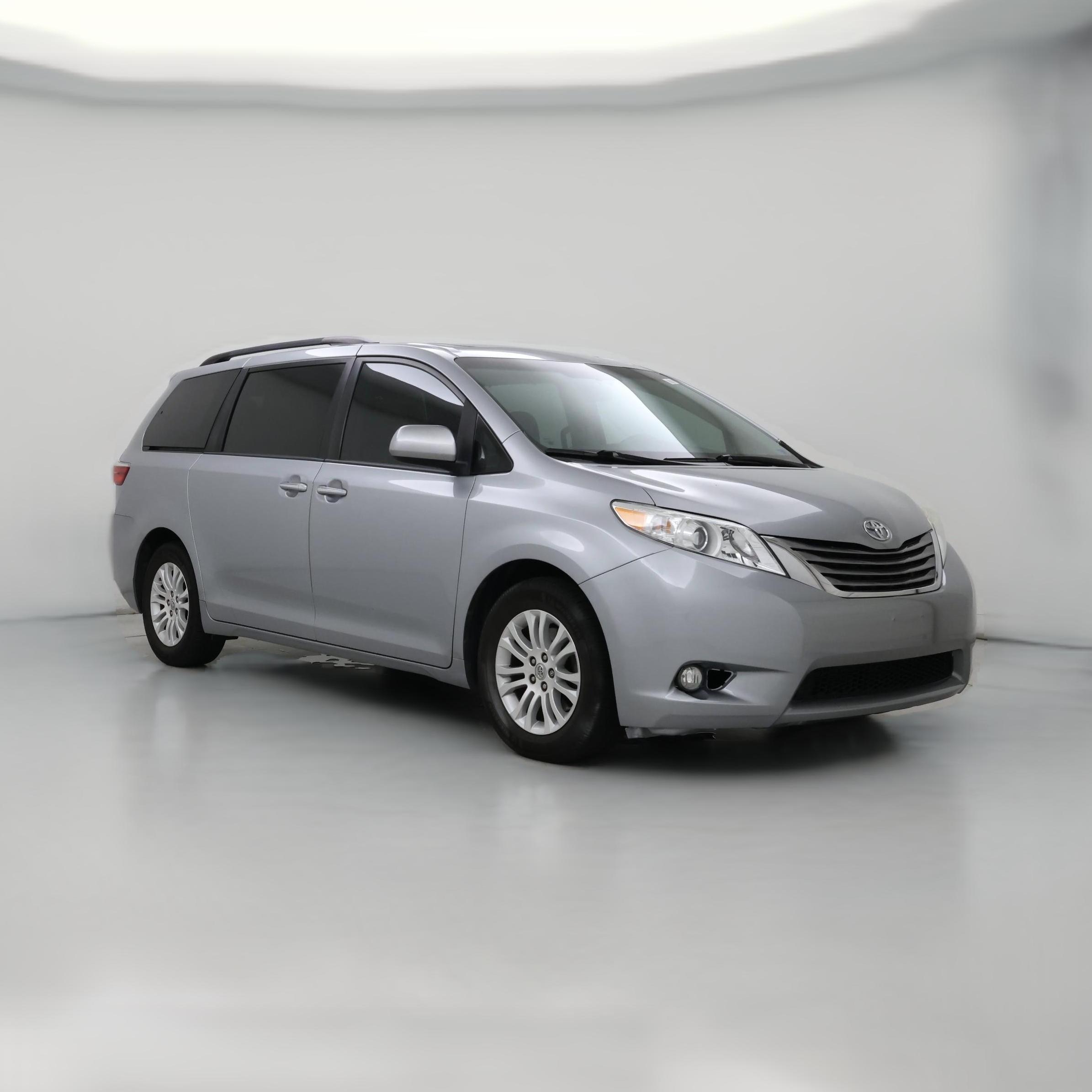Thumbnail: 2017 Toyota Sienna - 1