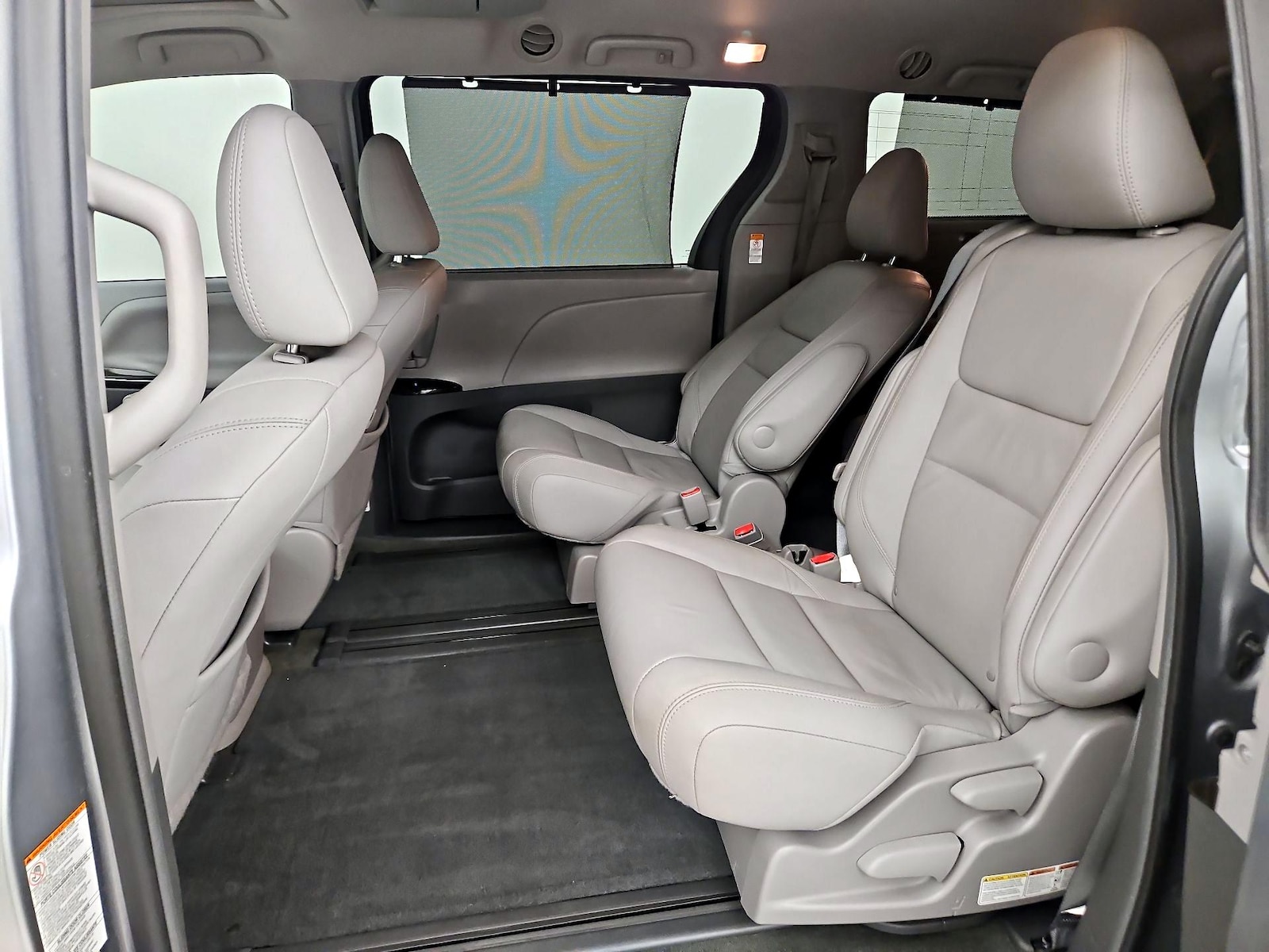 2017 Toyota Sienna XLE Premium - Photo 21
