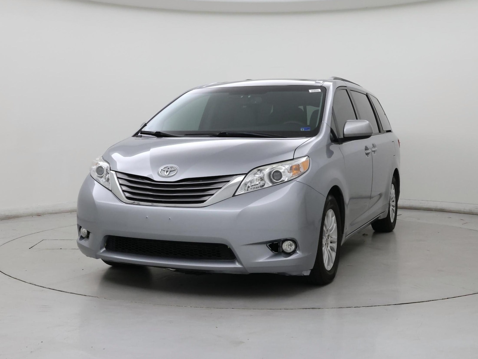 2017 Toyota Sienna XLE Premium - Photo 5