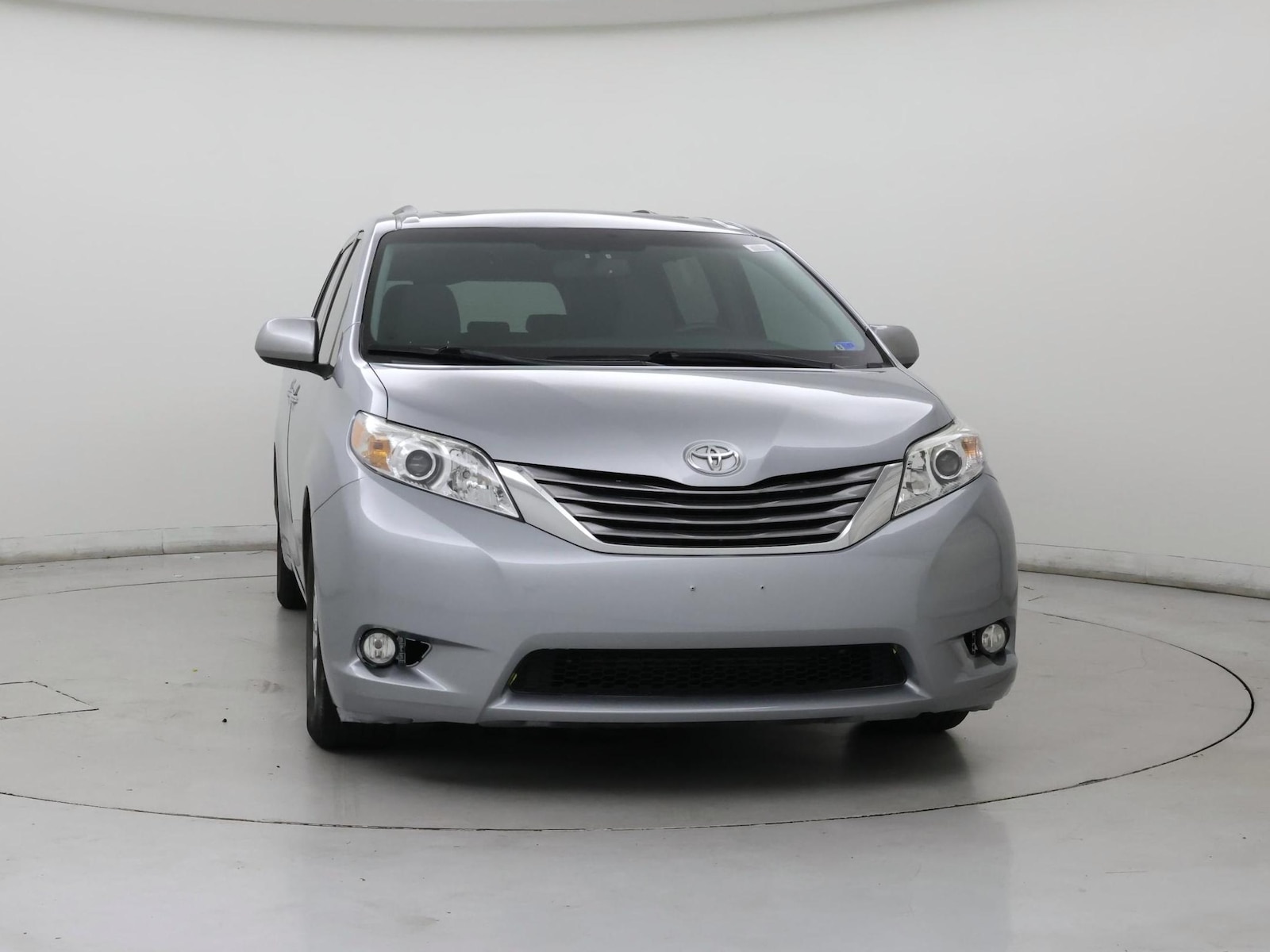 2017 Toyota Sienna XLE Premium - Photo 6