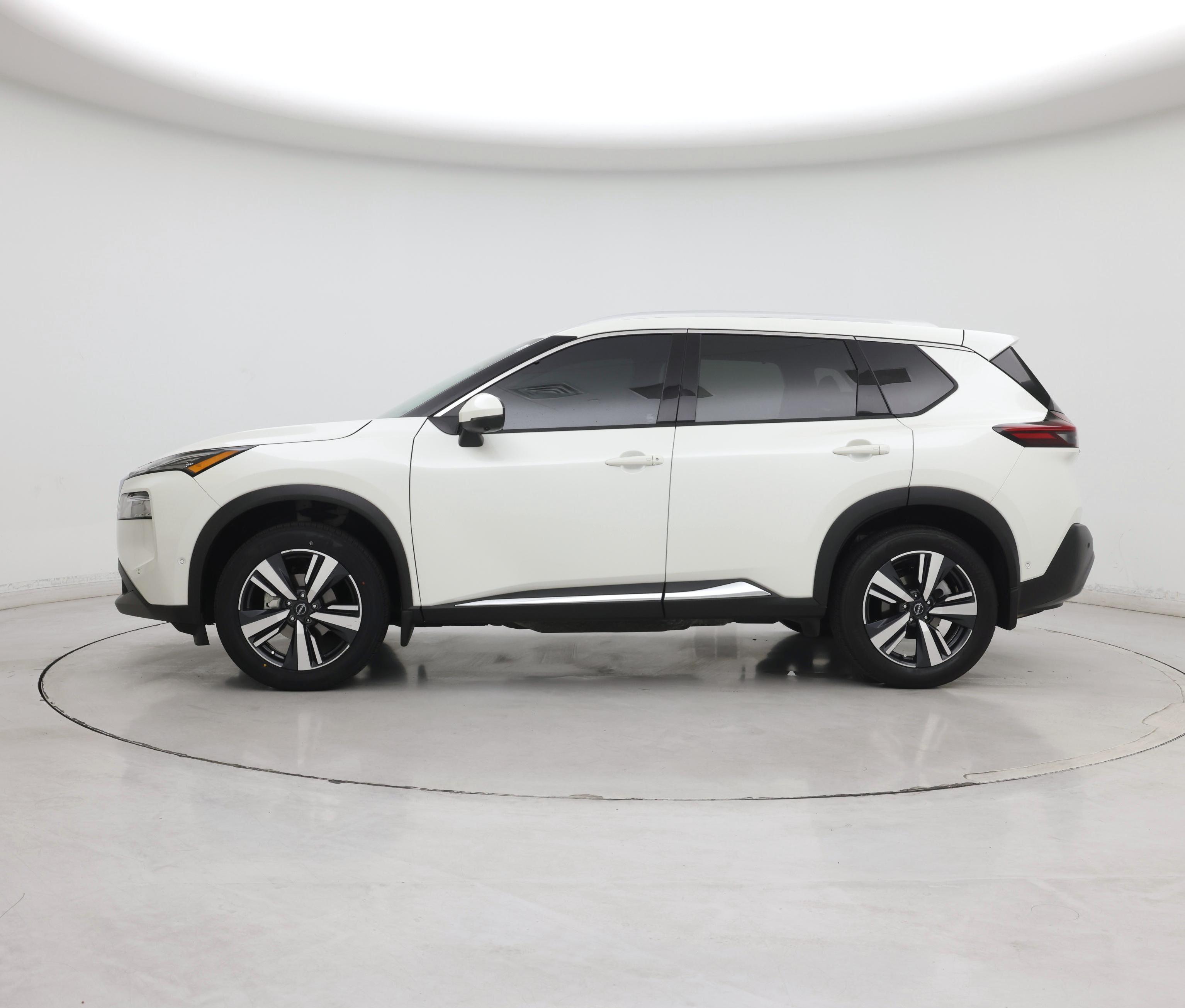 Thumbnail: 2023 Nissan Rogue - 3