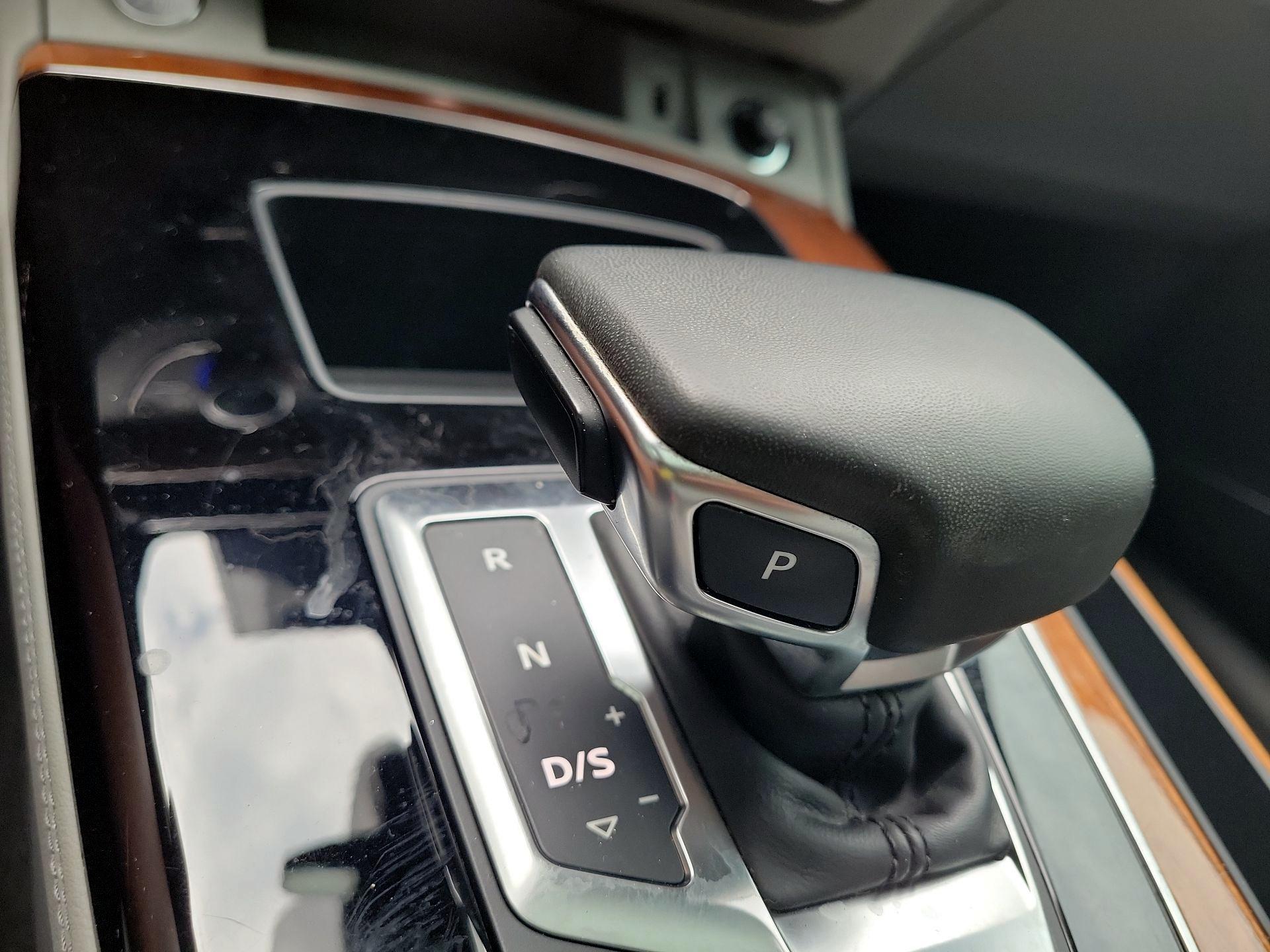 Thumbnail: 2022 Audi Q5 - 18