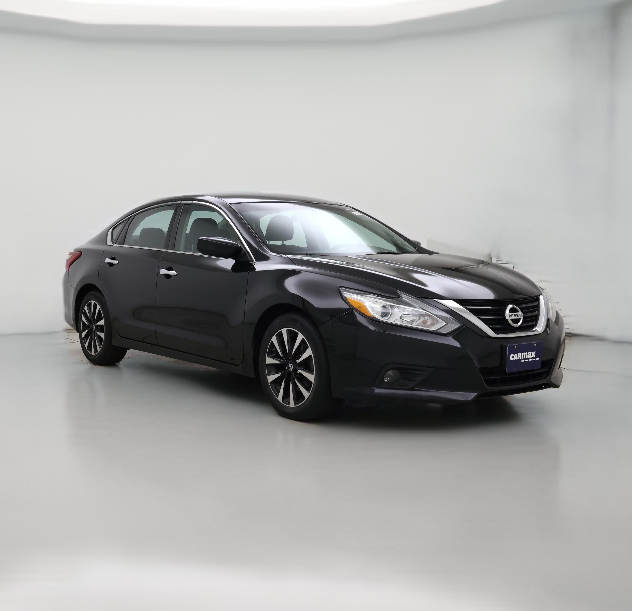Thumbnail: 2018 Nissan Altima - 1