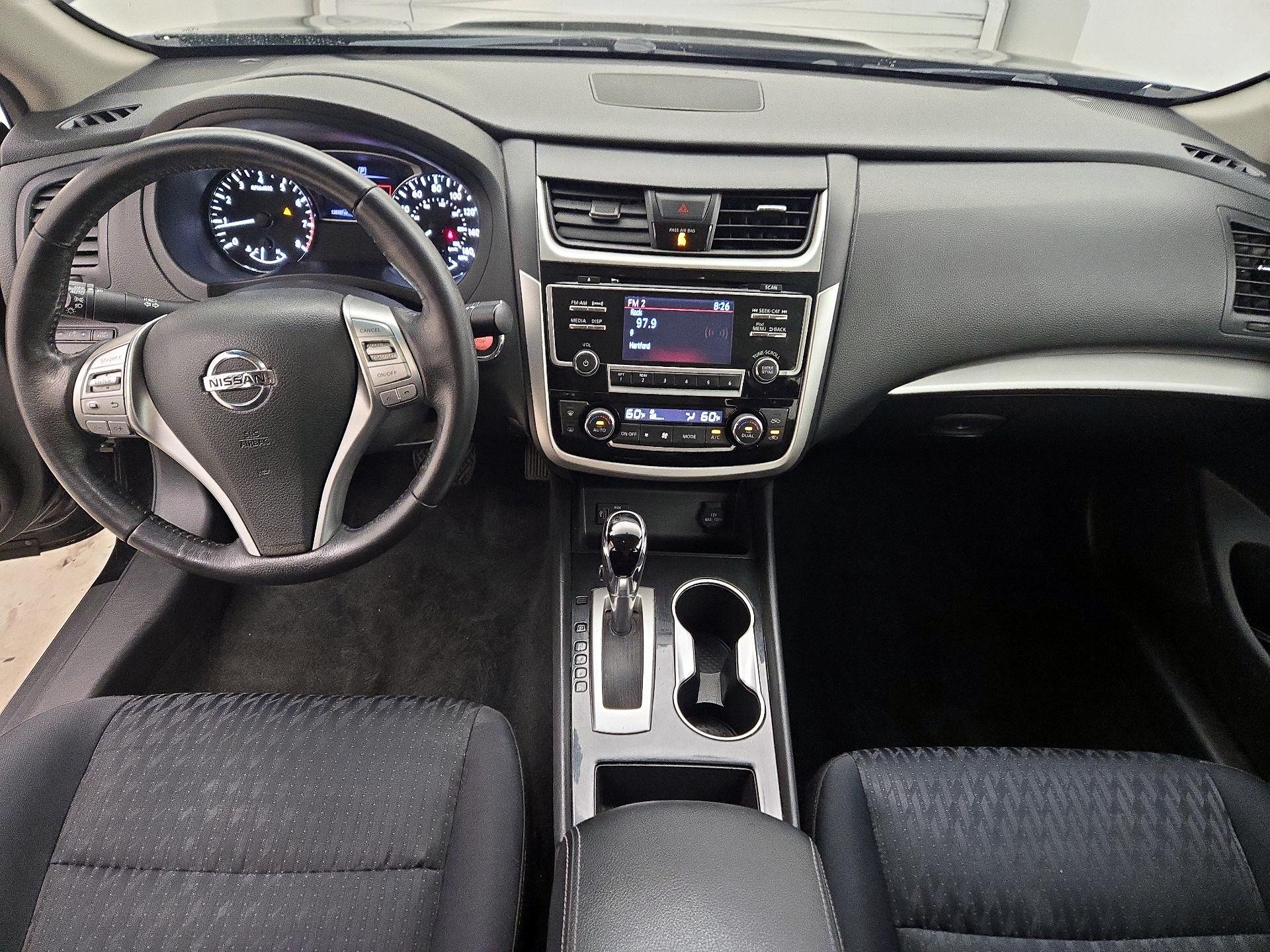 Thumbnail: 2018 Nissan Altima - 9