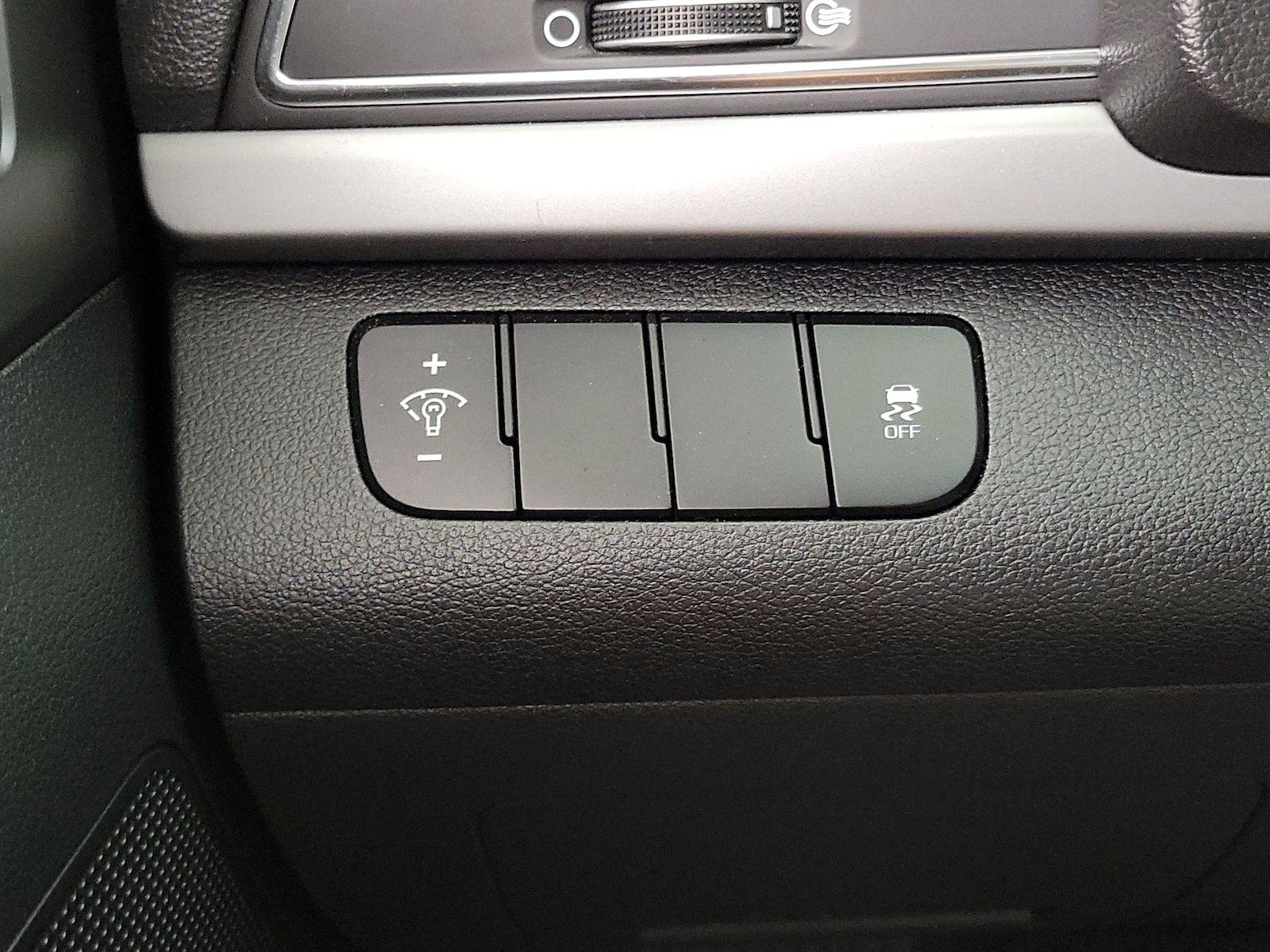 2018 Hyundai Elantra SE - Photo 14
