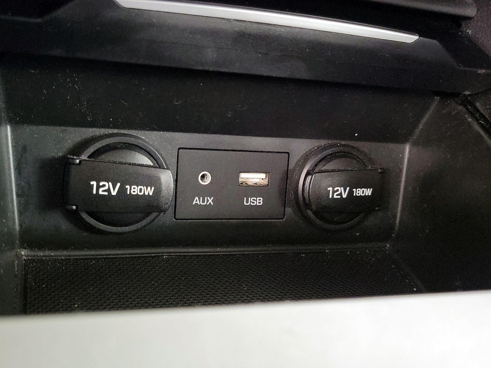 2018 Hyundai Elantra SE - Photo 18