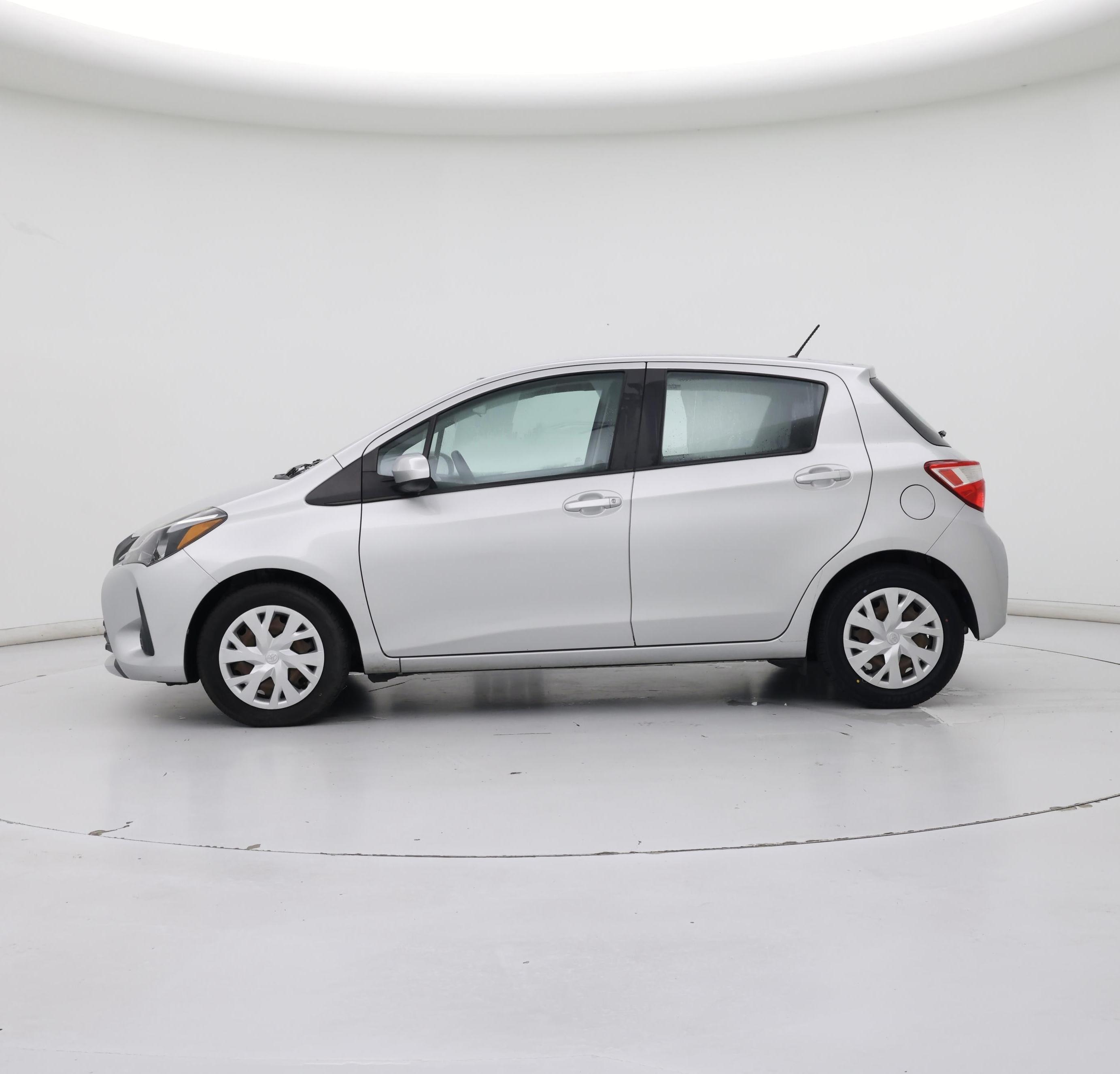 Thumbnail: 2018 Toyota Yaris - 3