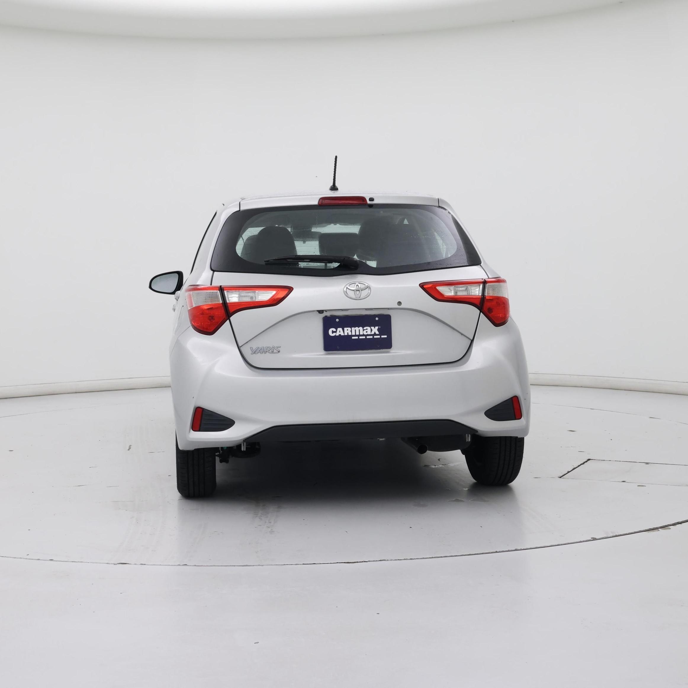 Thumbnail: 2018 Toyota Yaris - 6