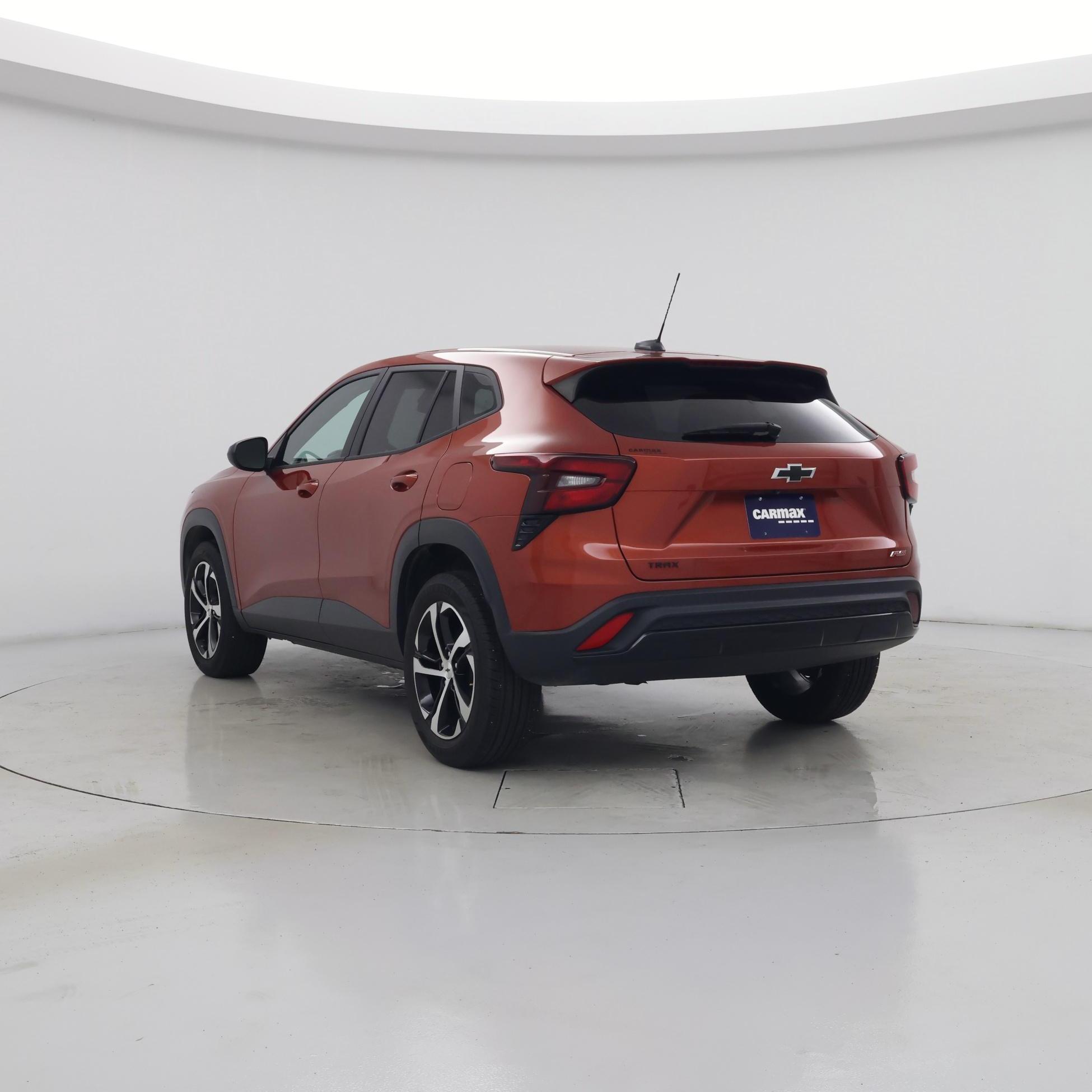 Thumbnail: 2024 Chevrolet Trax - 2