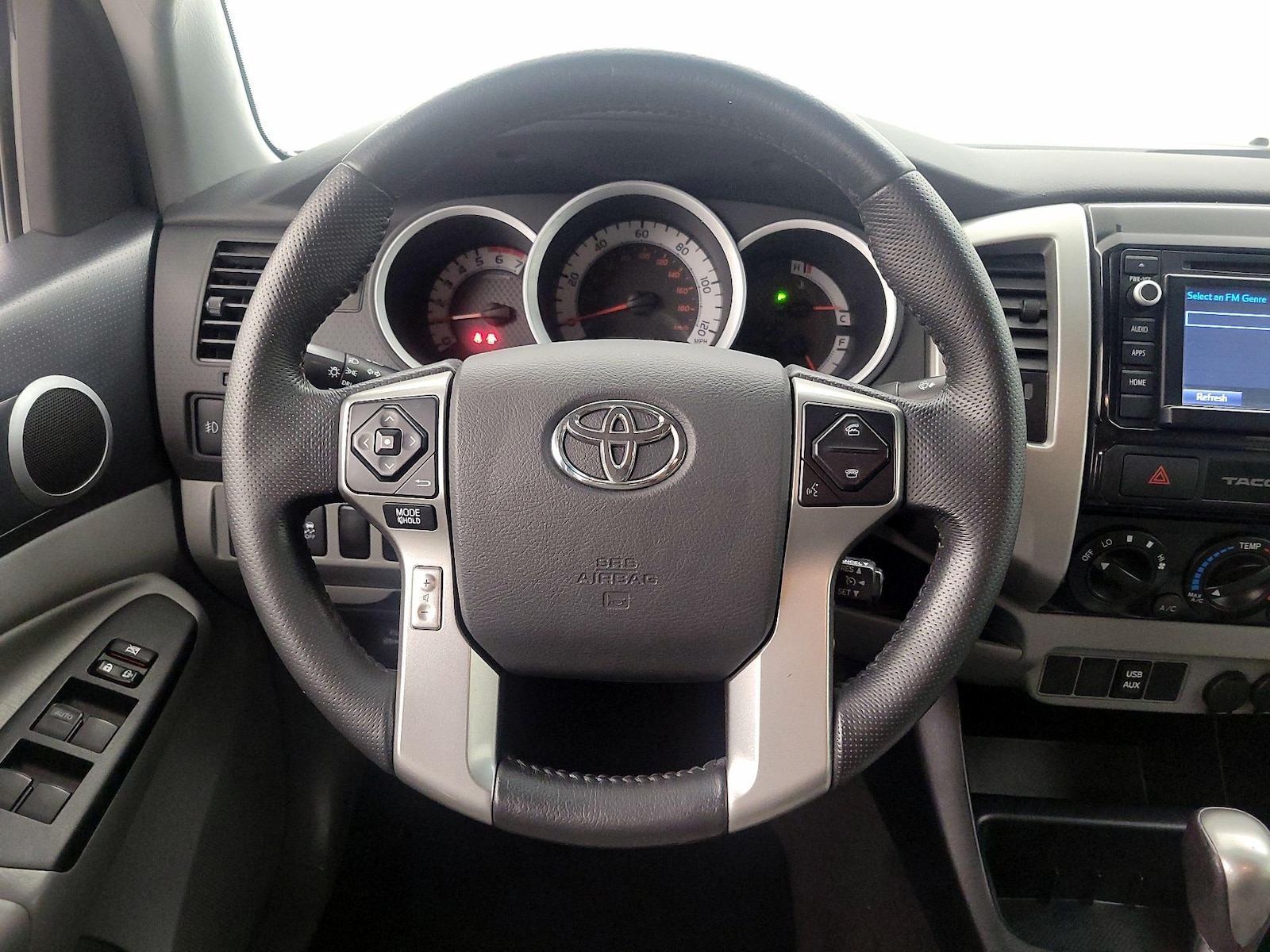 2015 Toyota Tacoma PreRunner - Photo 11