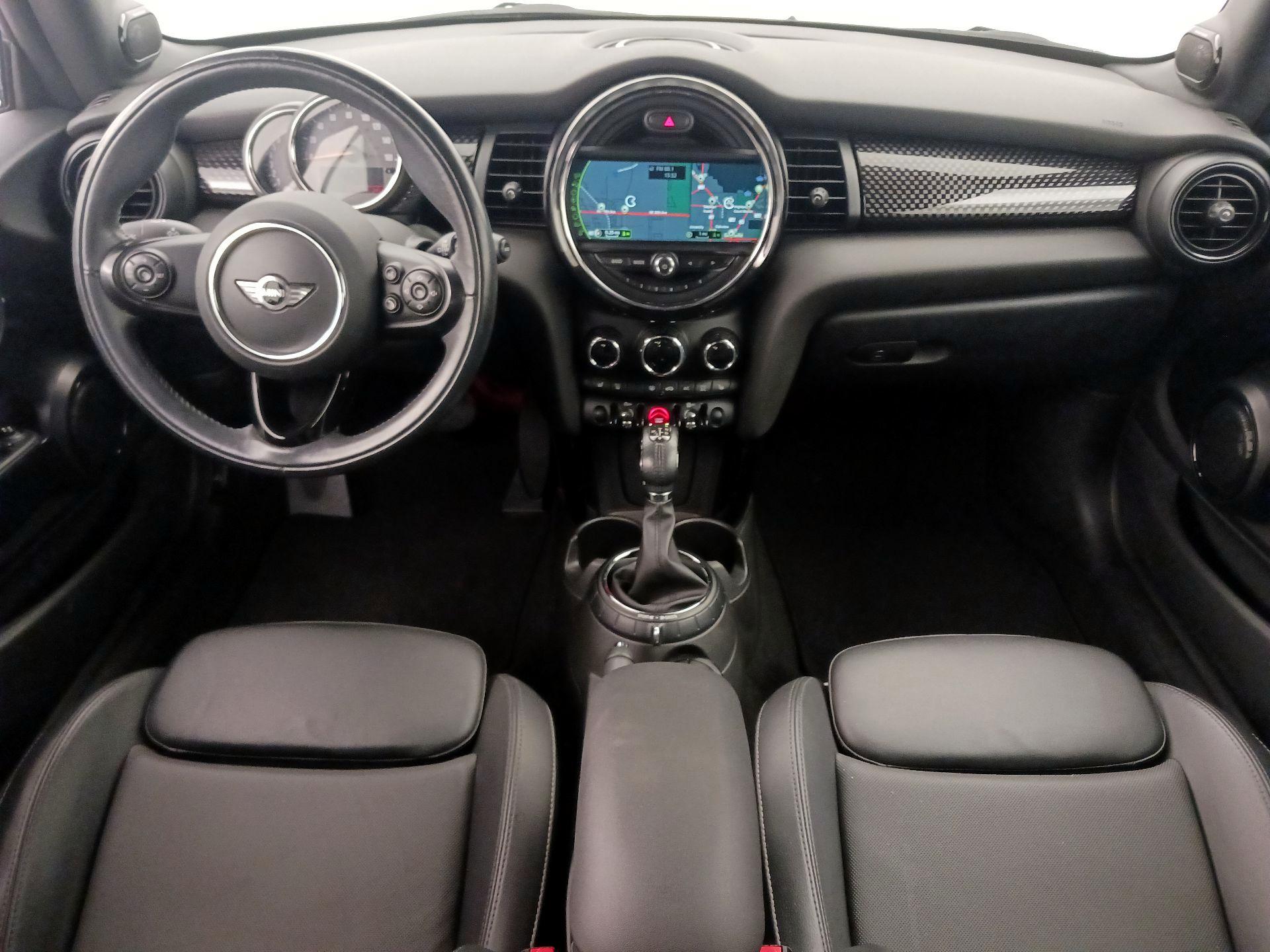 Thumbnail: 2017 MINI Cooper - 9