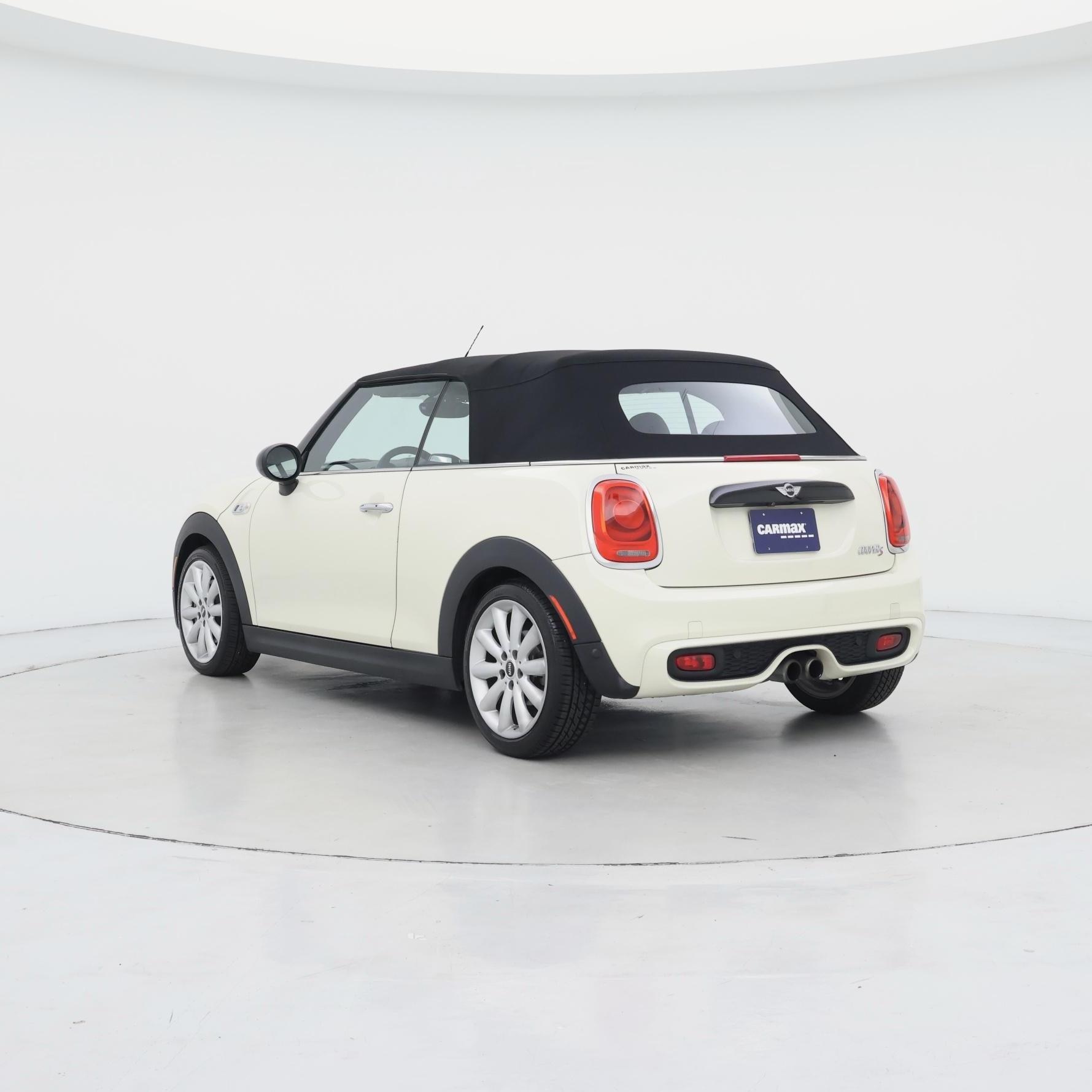 Thumbnail: 2017 MINI Cooper - 2
