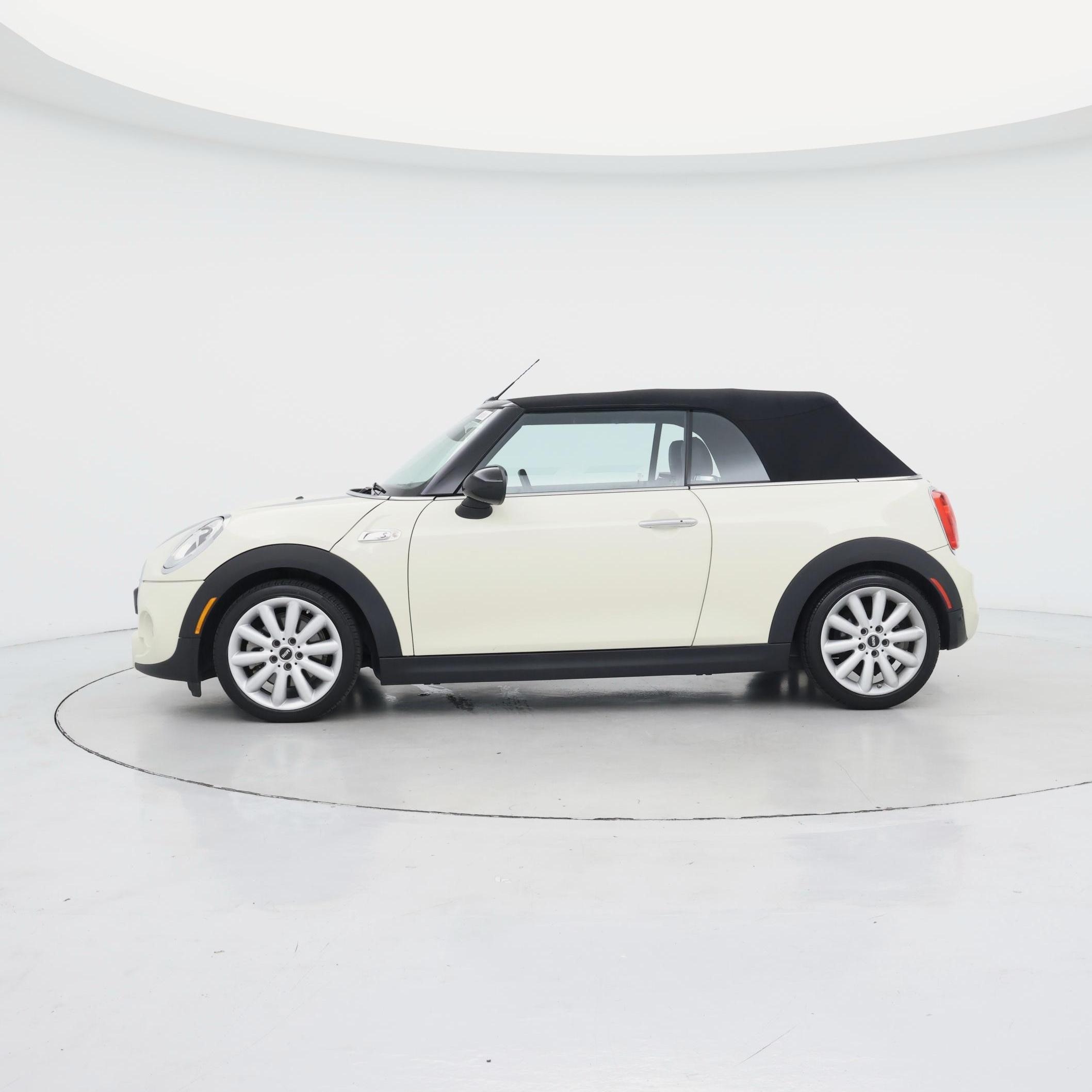 Thumbnail: 2017 MINI Cooper - 3