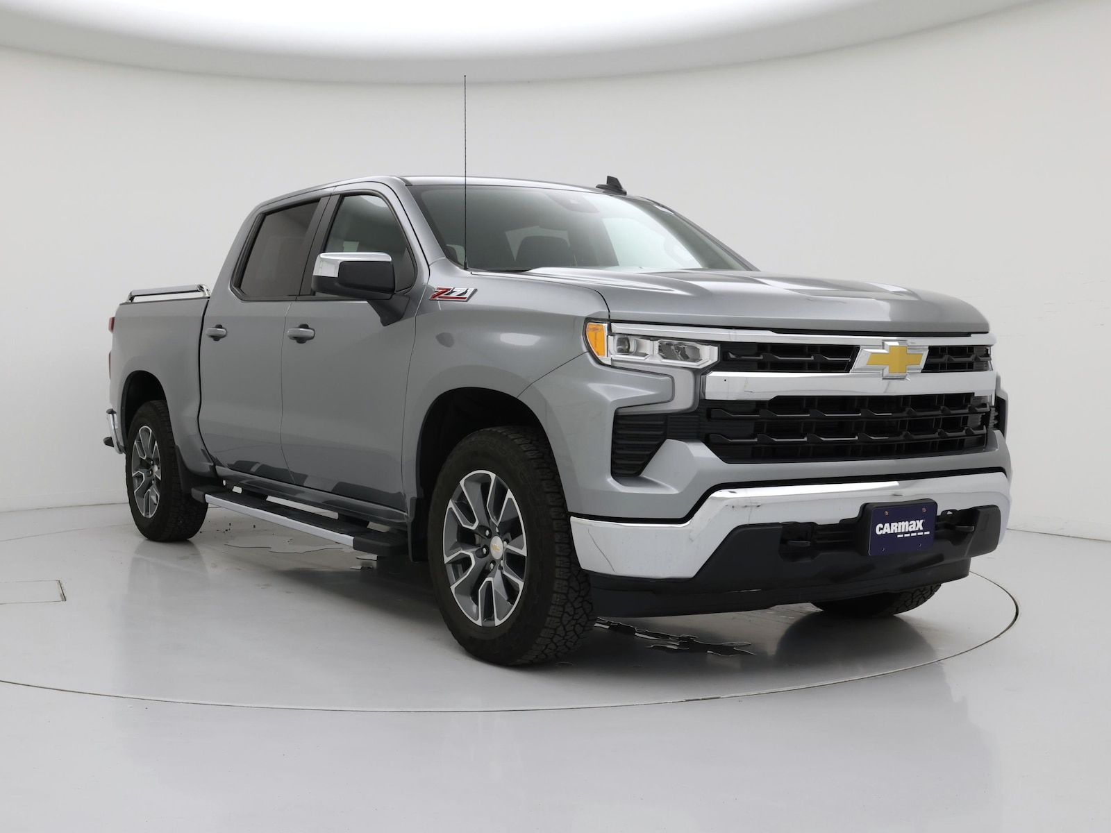2026 Chevrolet Silverado 1500 LT - Photo 2