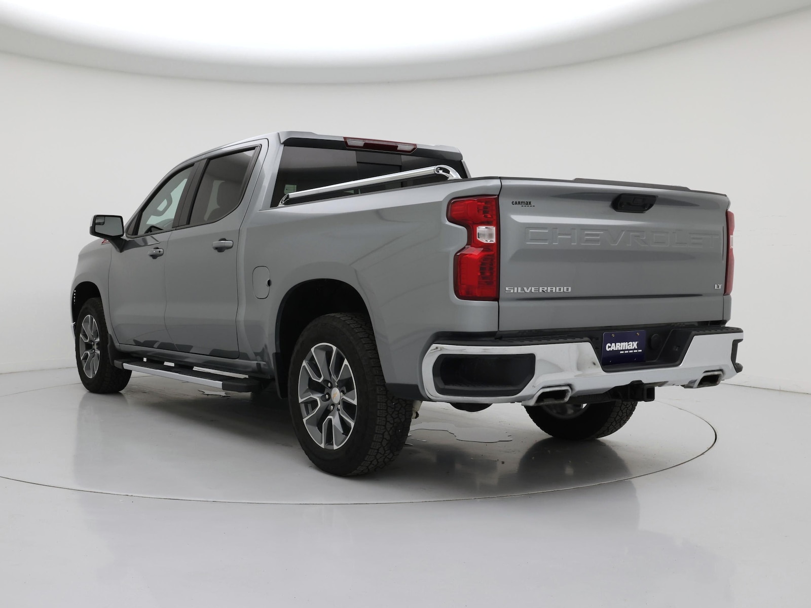 2026 Chevrolet Silverado 1500 LT - Photo 3