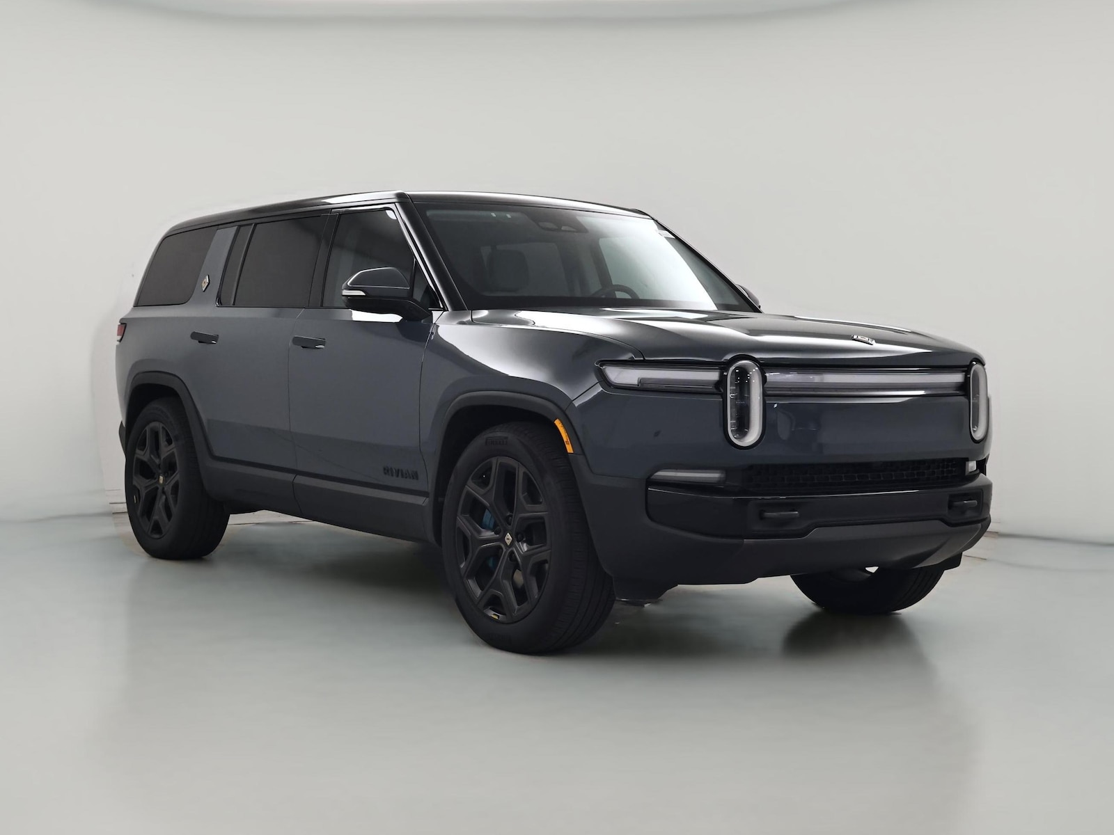 2026 Rivian R1S