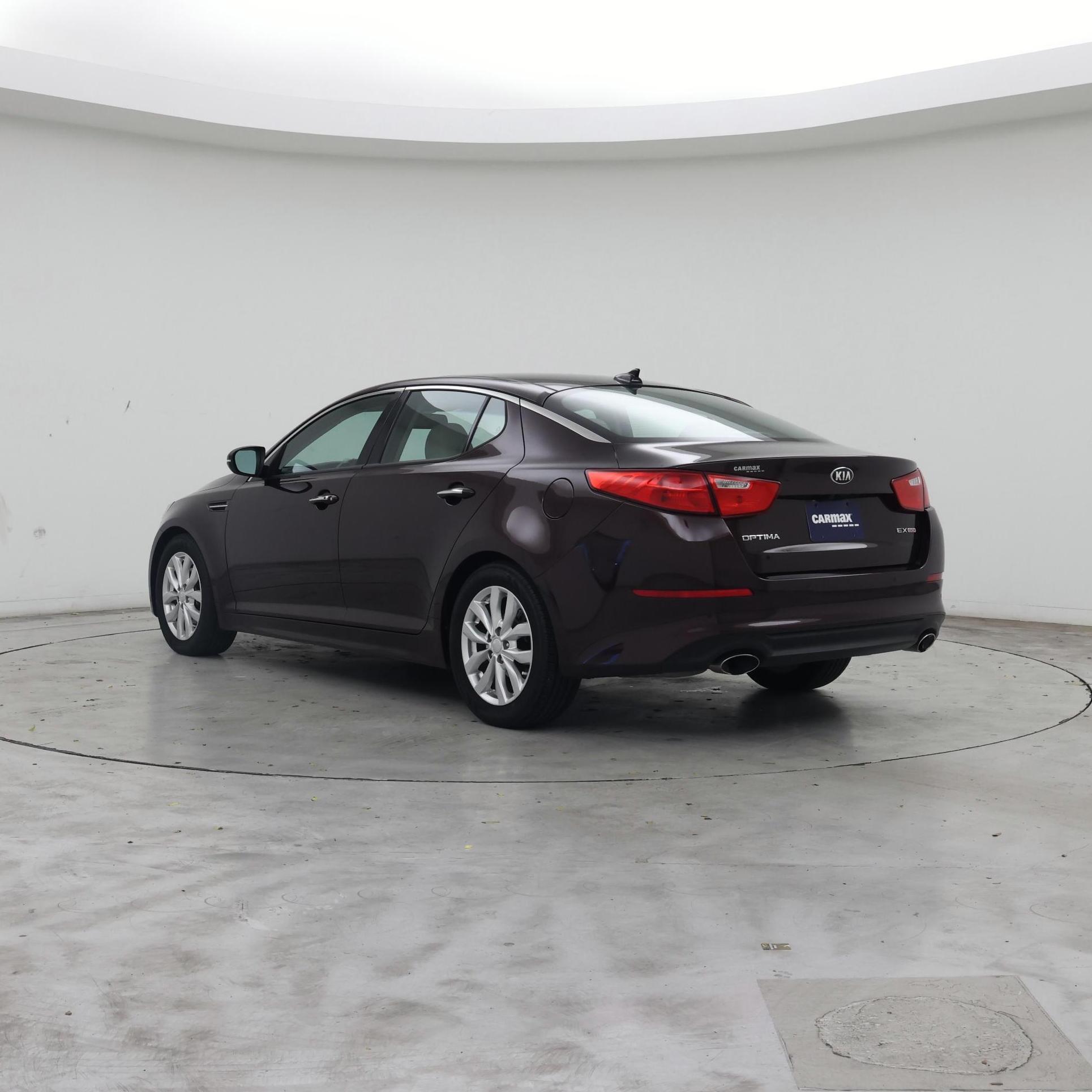 Thumbnail: 2015 Kia Optima - 2