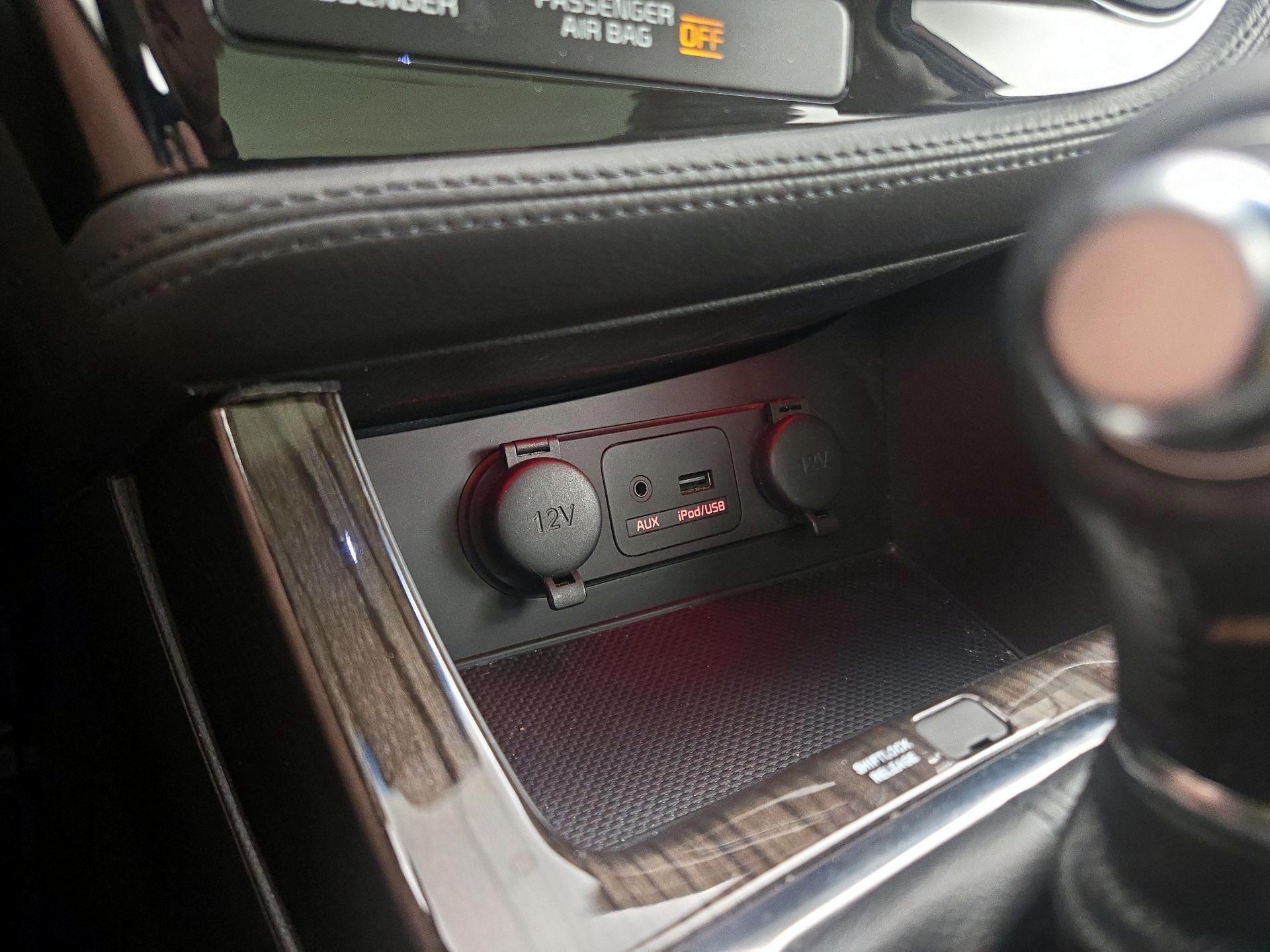 Thumbnail: 2015 Kia Optima - 19