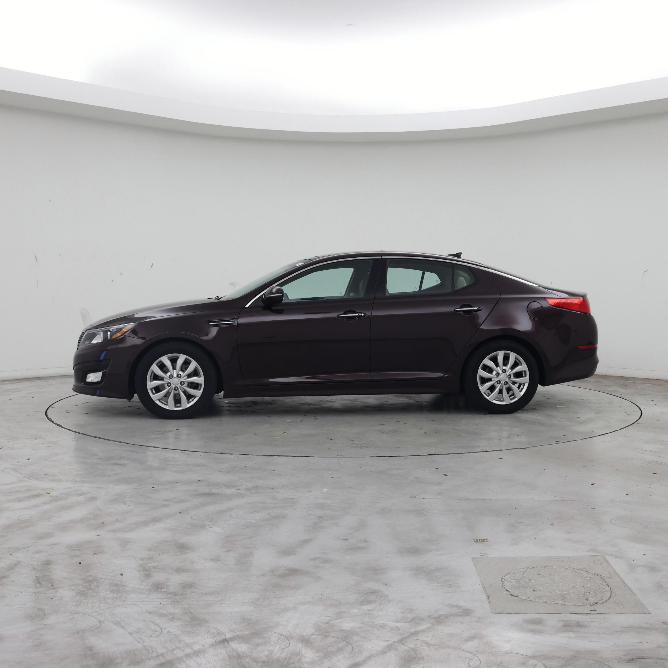 Thumbnail: 2015 Kia Optima - 3