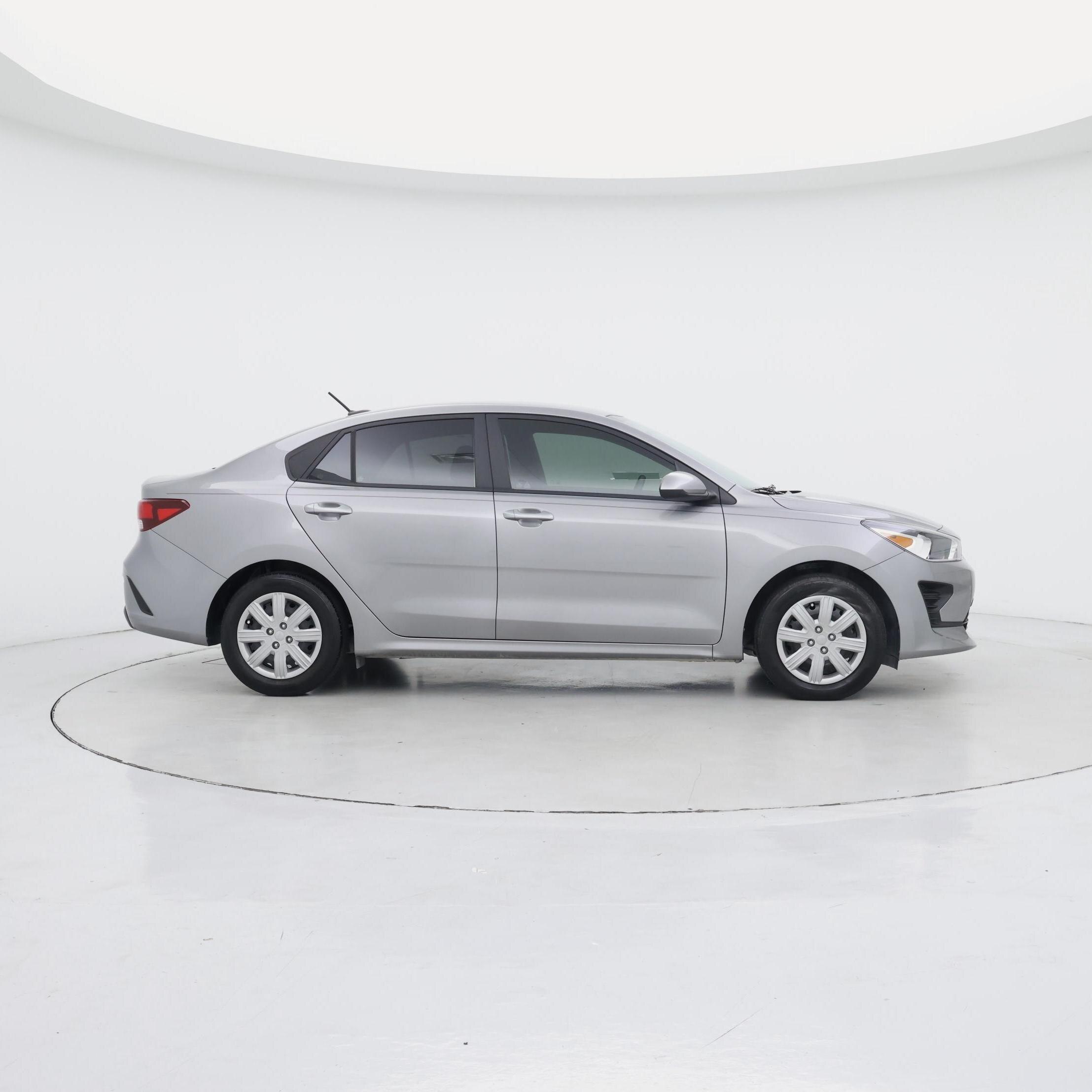 Thumbnail: 2023 Kia Rio - 7