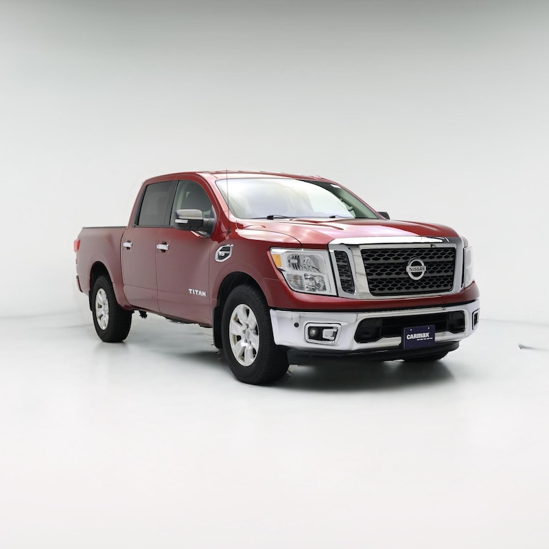 2017 Nissan Titan SV