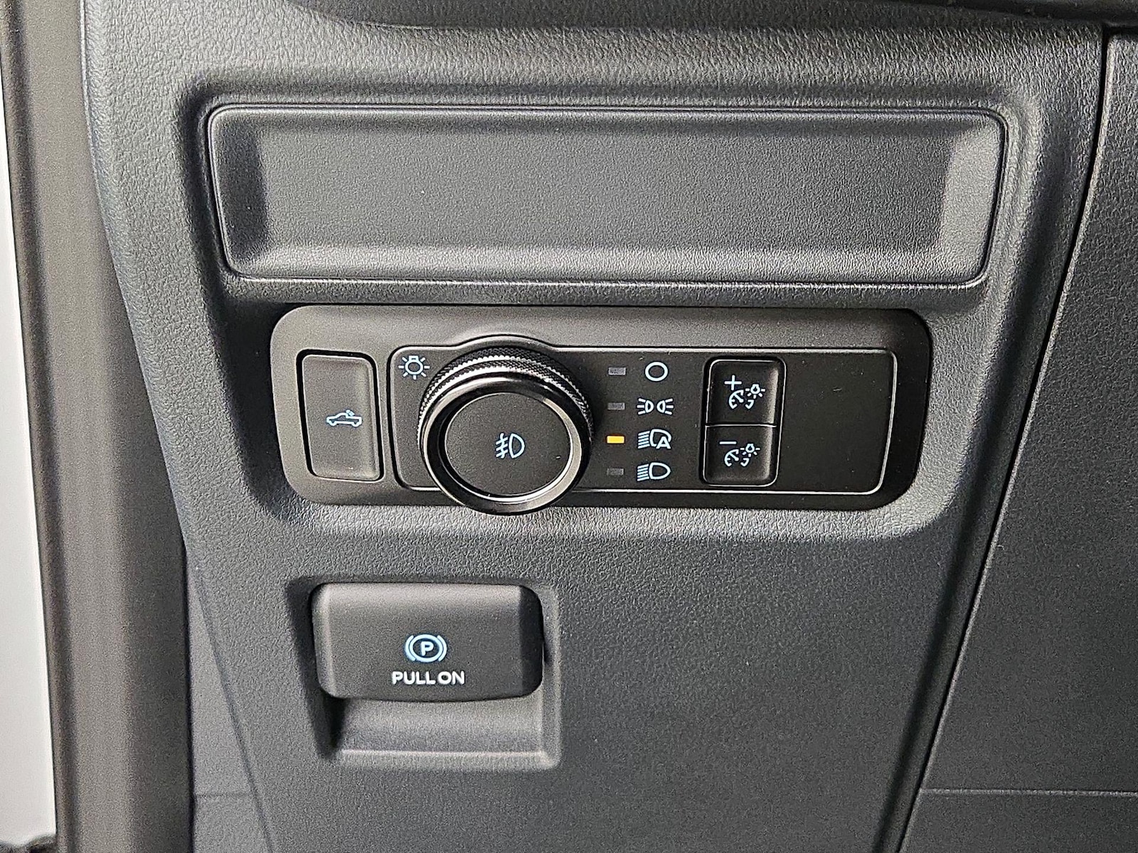 2026 Ford F-150 STX - Photo 14