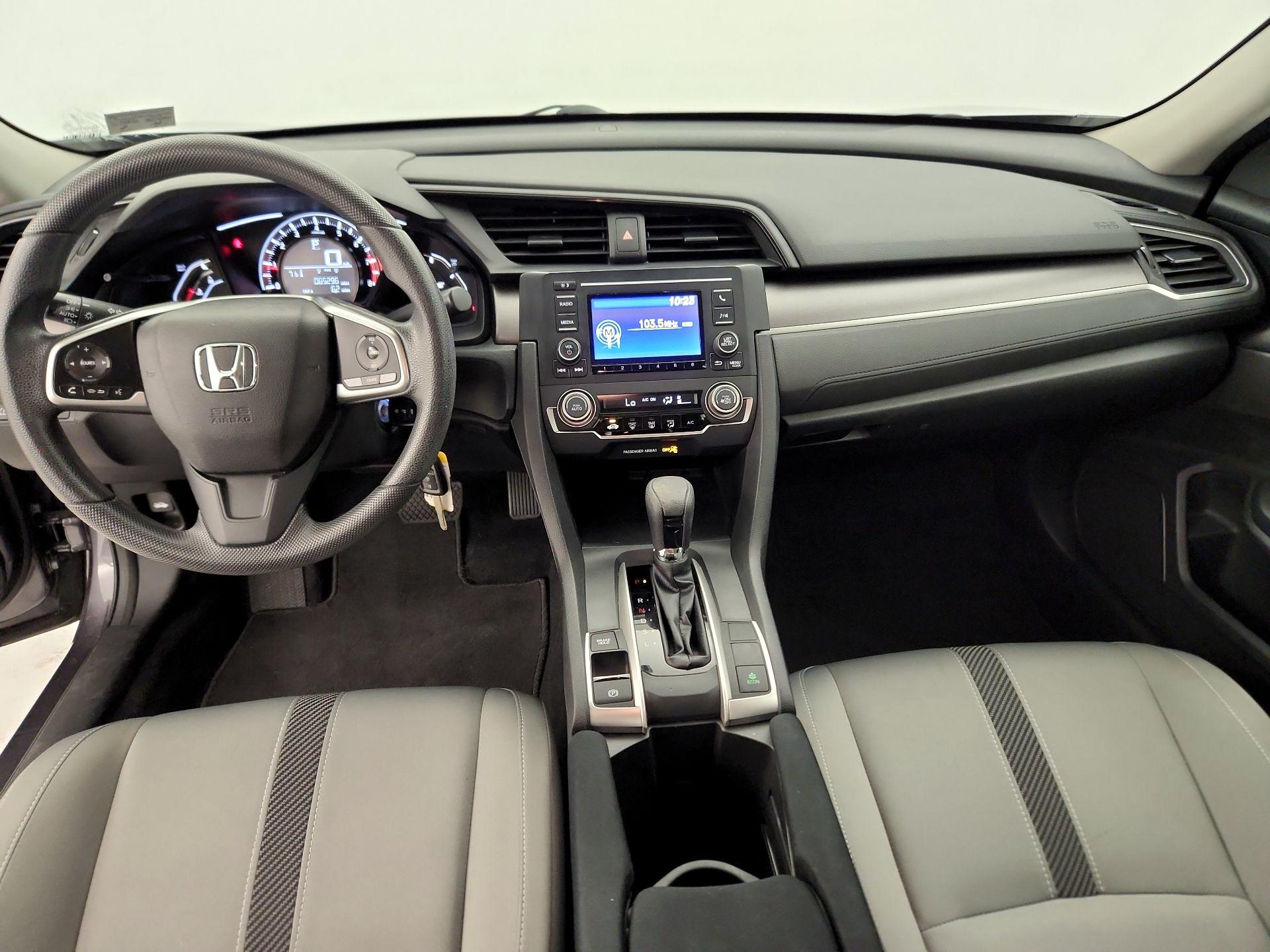 Thumbnail: 2017 Honda Civic - 9