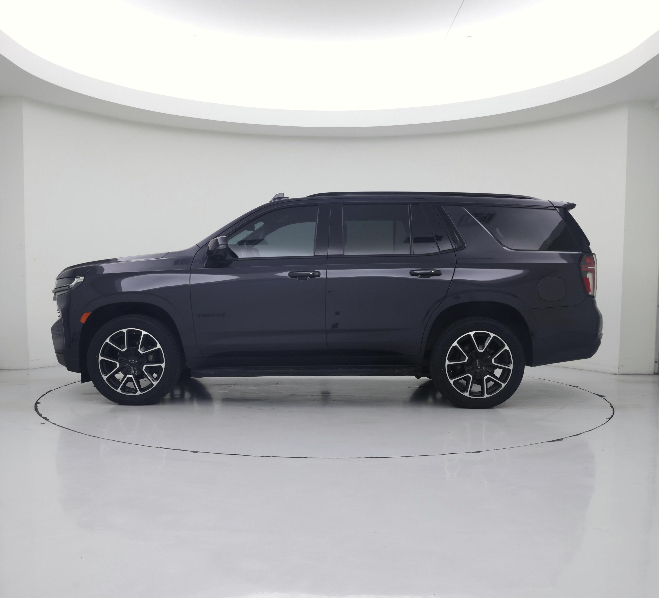 Thumbnail: 2022 Chevrolet Tahoe - 3
