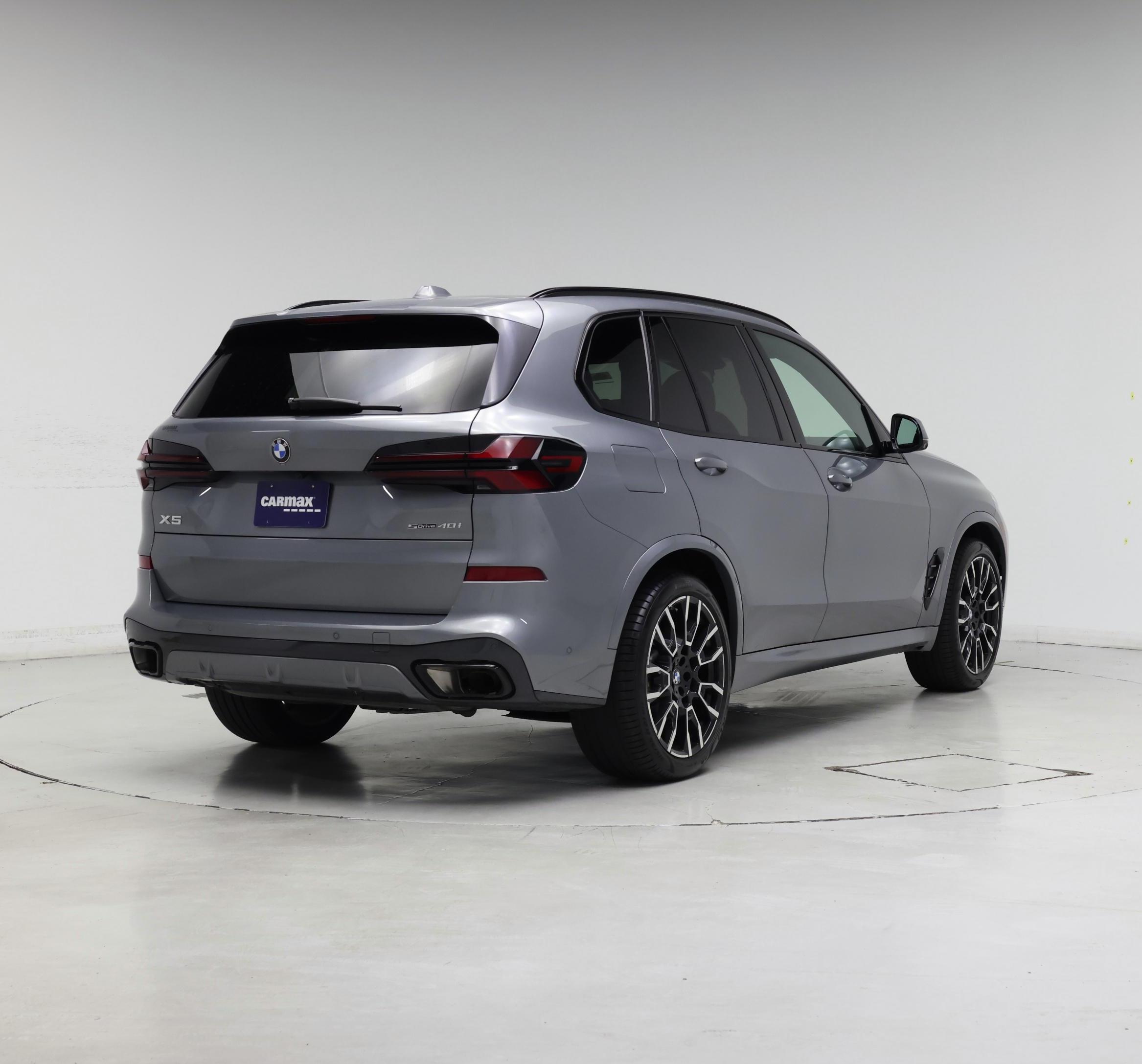 Thumbnail: 2024 BMW X5 - 8
