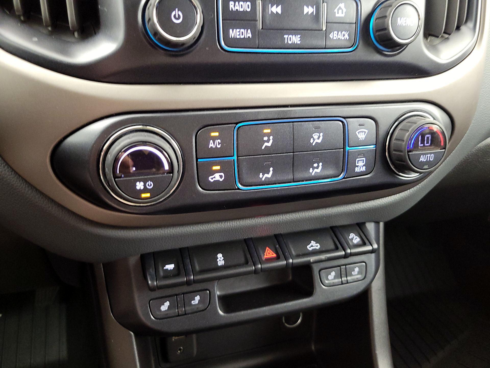 Thumbnail: 2018 Chevrolet Colorado - 16