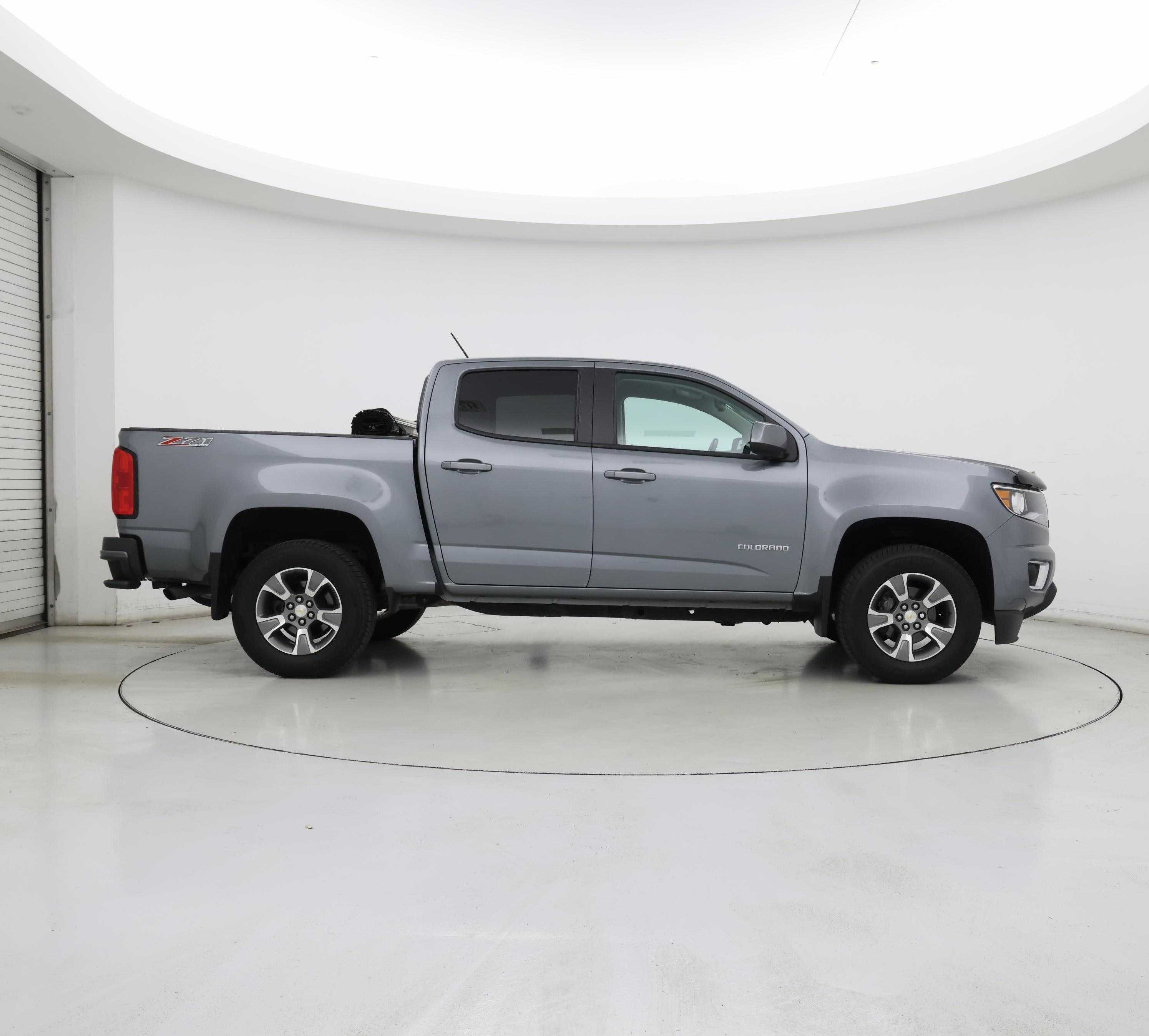 Thumbnail: 2018 Chevrolet Colorado - 7