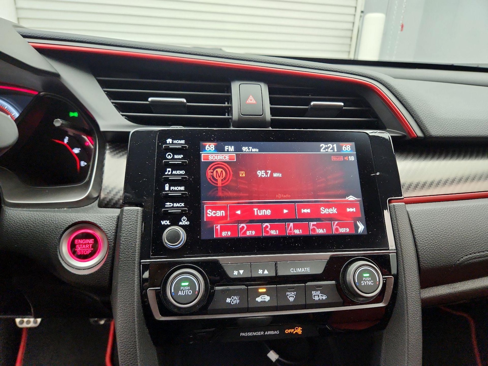 2021 Honda Civic Hatchback Type-R - Photo 17