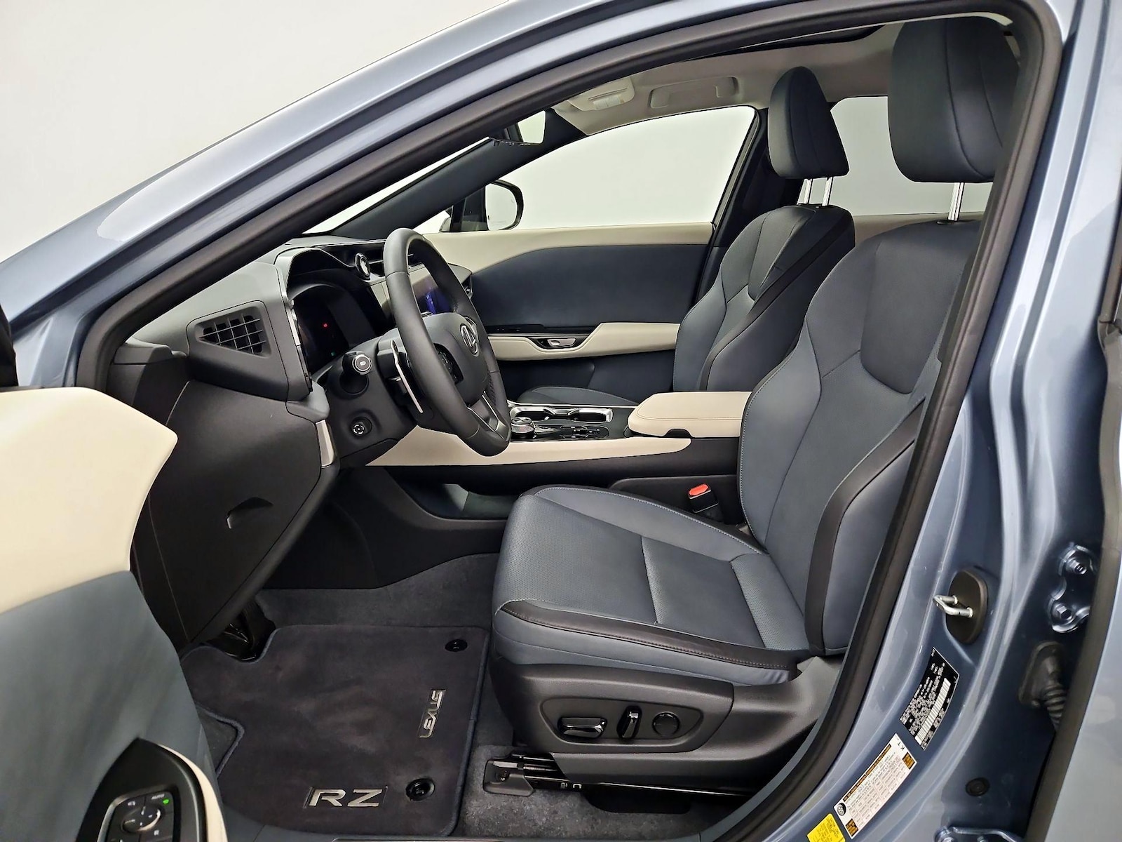 Front Seat Heaters & A/C Seat(s)