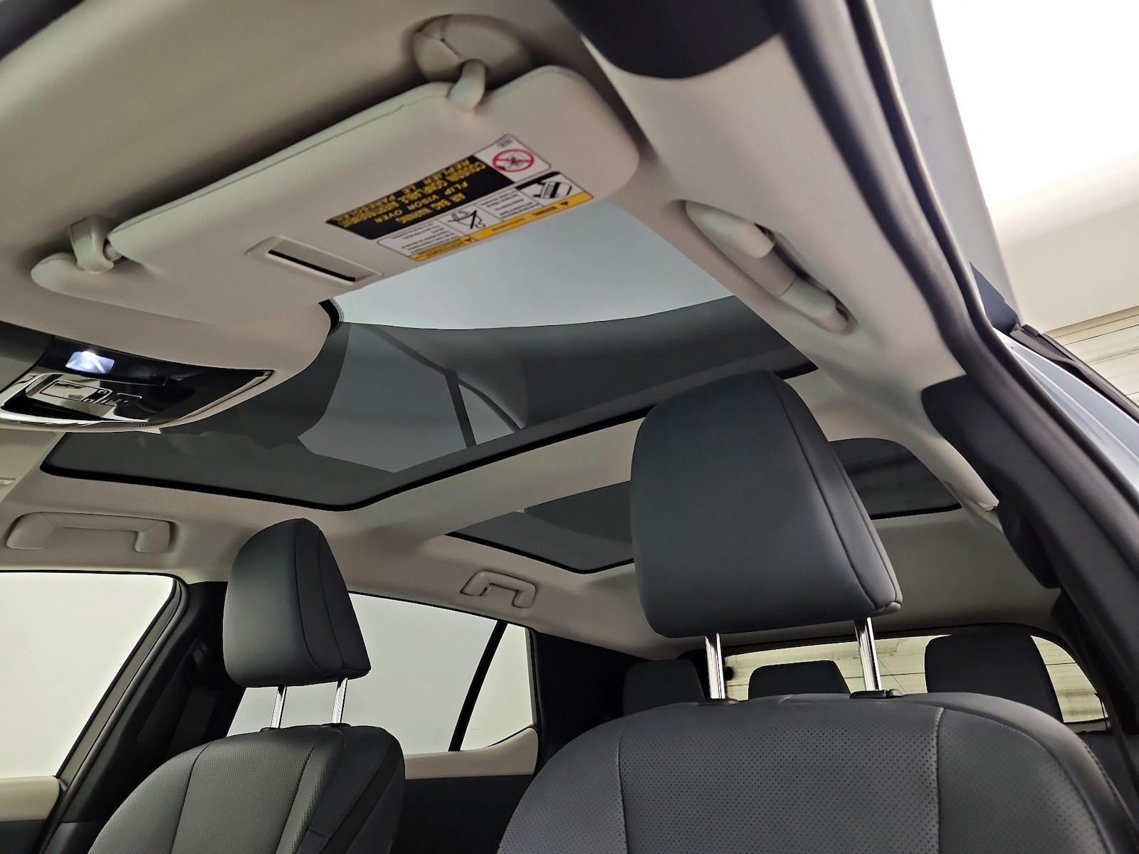 Skylight(s) & Overhead Airbags
