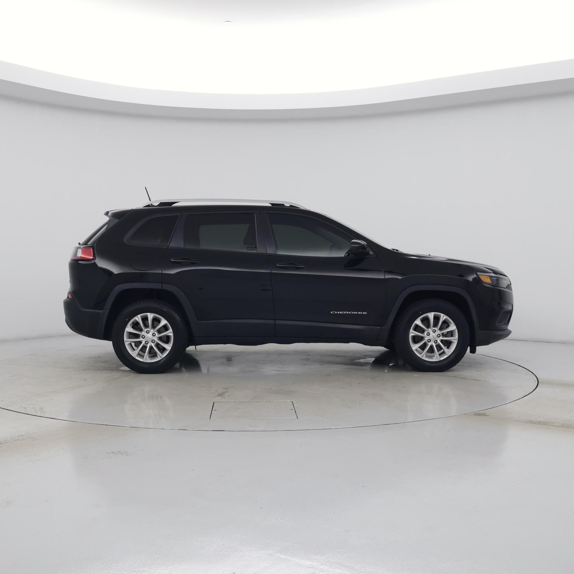 Thumbnail: 2020 Jeep Cherokee - 7