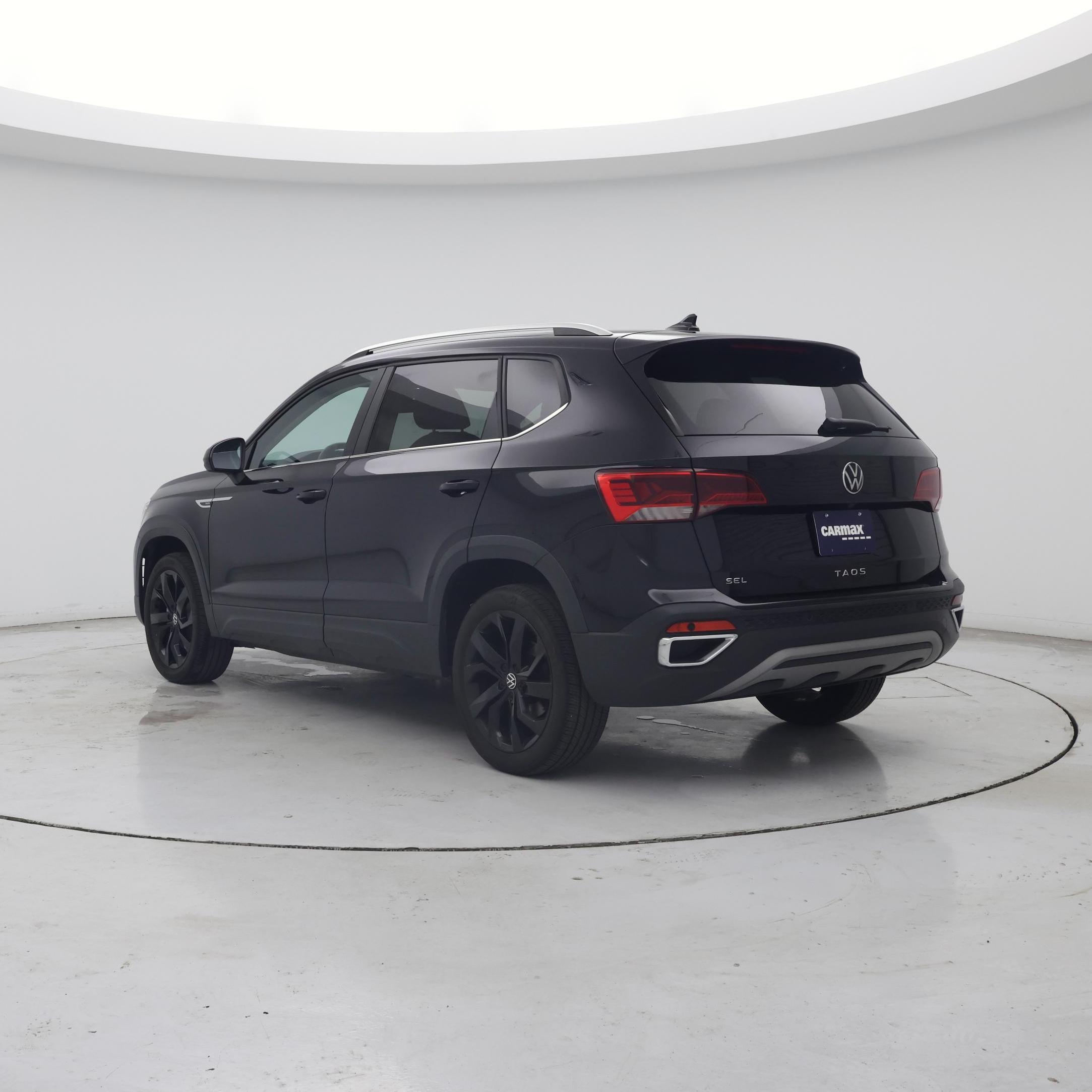 Thumbnail: 2022 Volkswagen Taos - 2