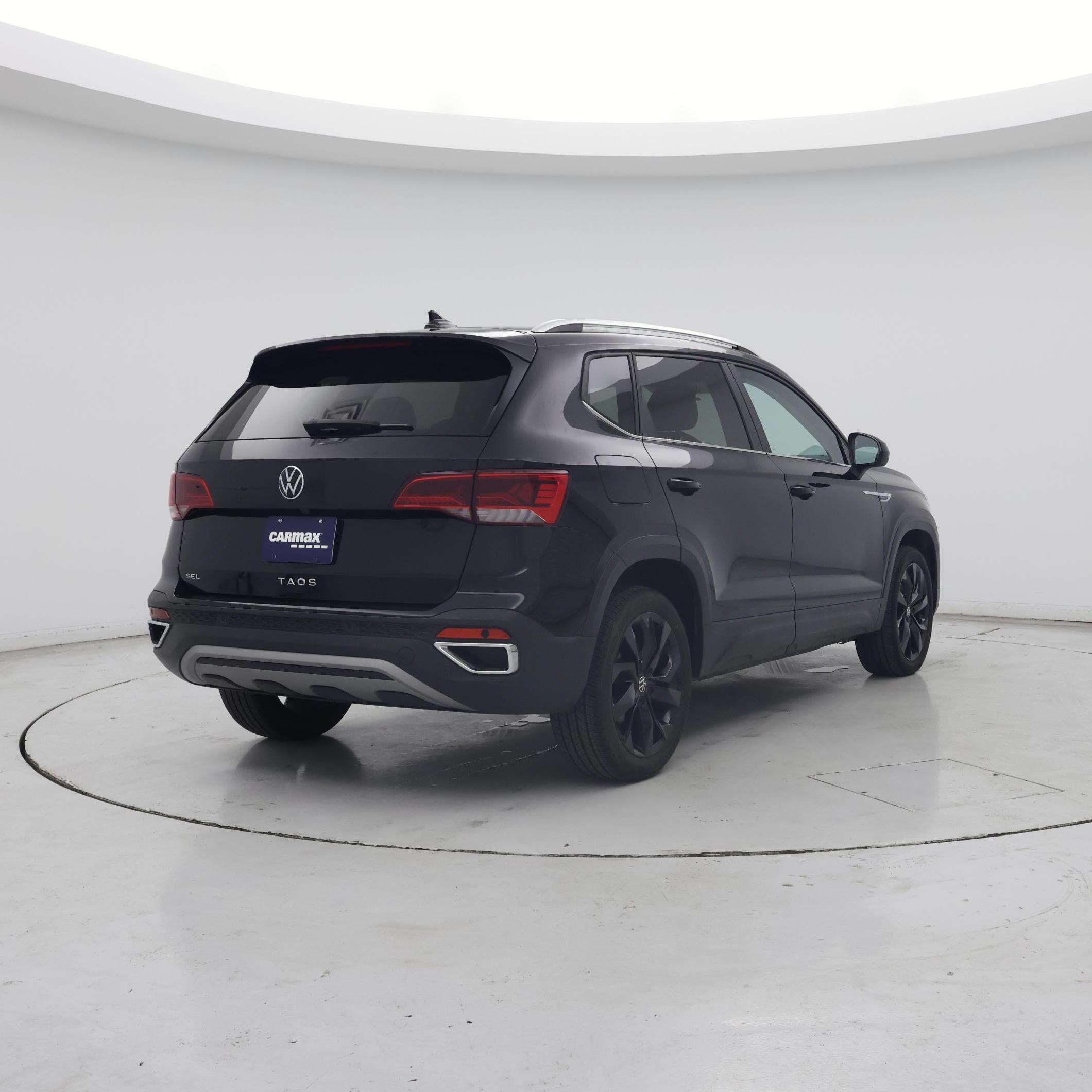 Thumbnail: 2022 Volkswagen Taos - 8