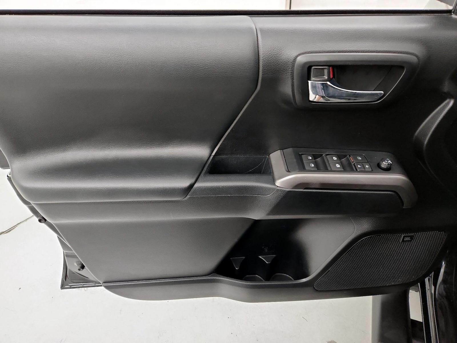 2022 Toyota Tacoma Limited - Photo 13