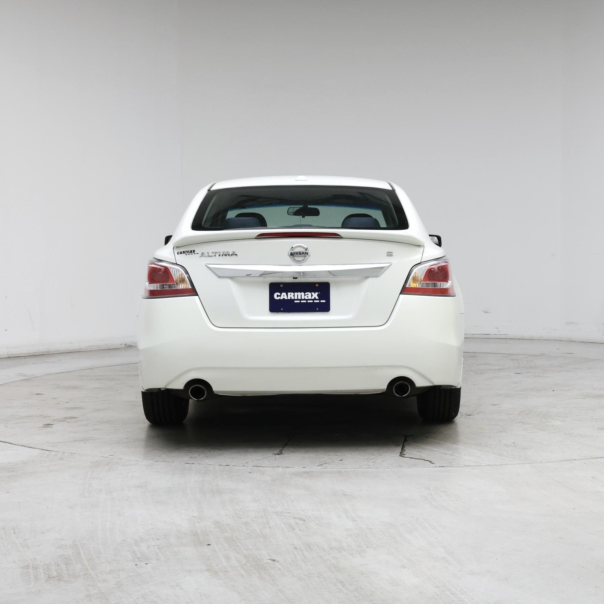 Thumbnail: 2015 Nissan Altima - 6