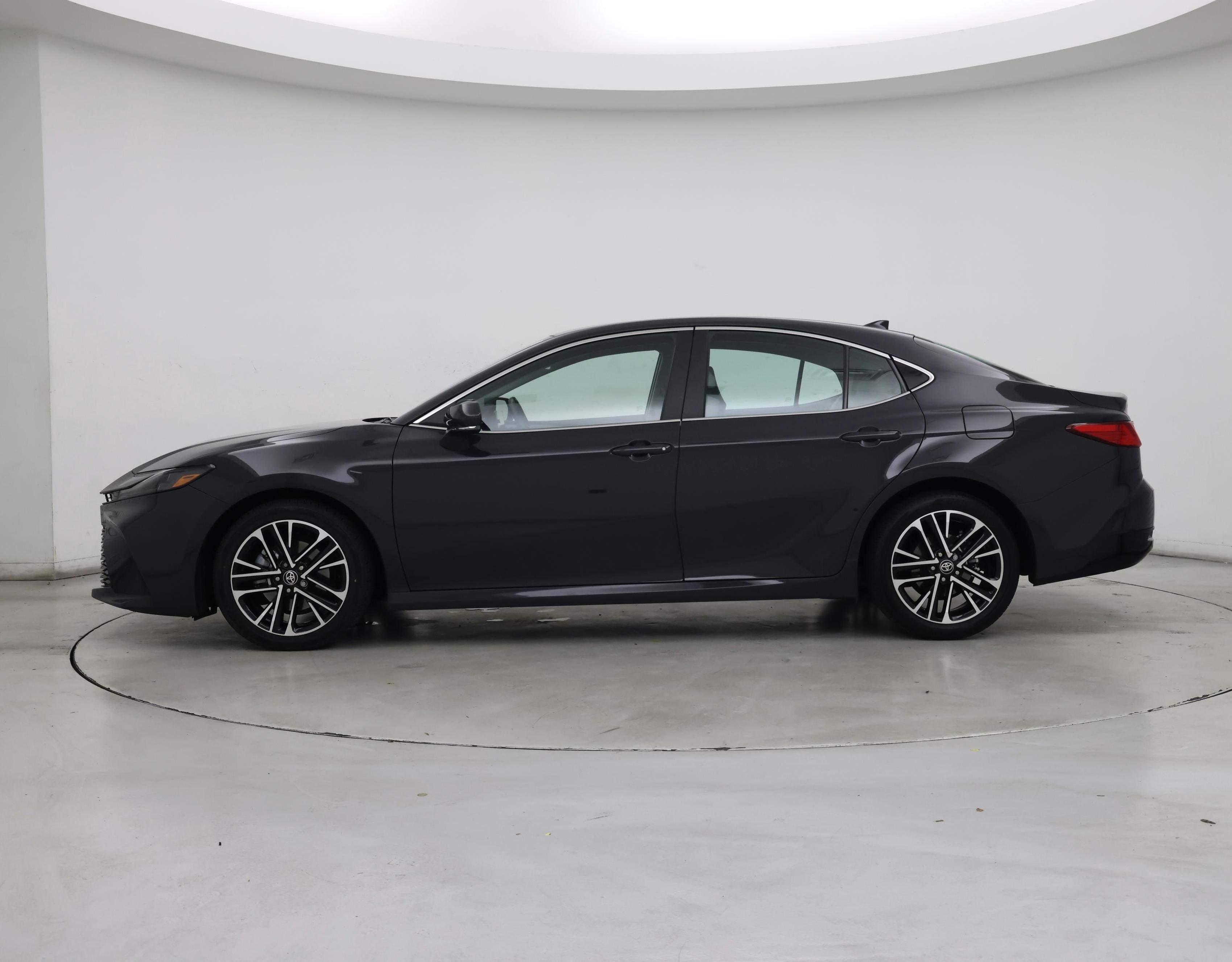 Thumbnail: 2026 Toyota Camry - 3